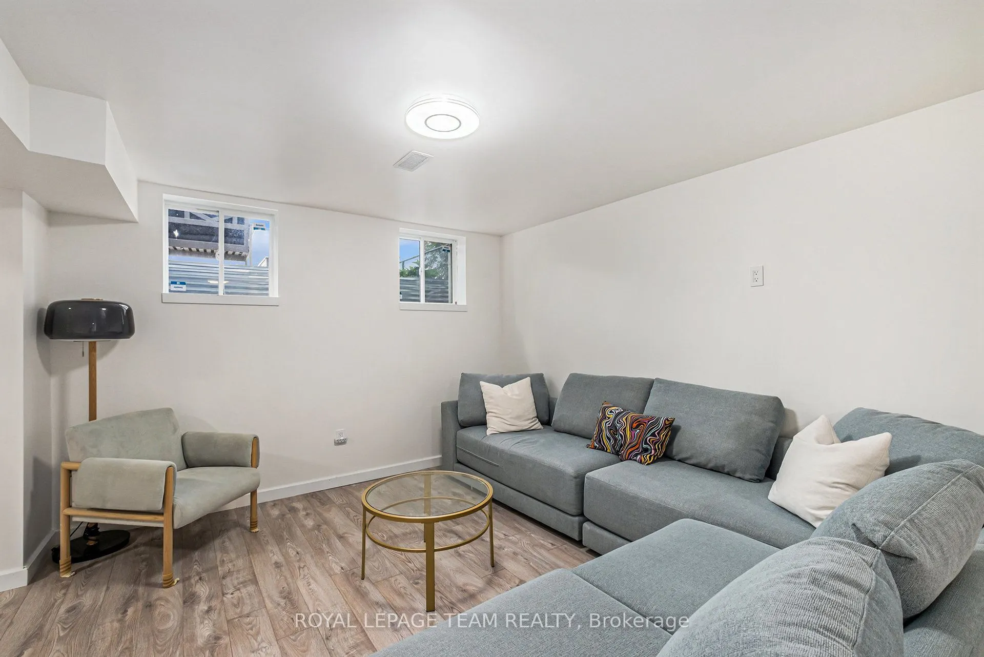 622 Malahat Way