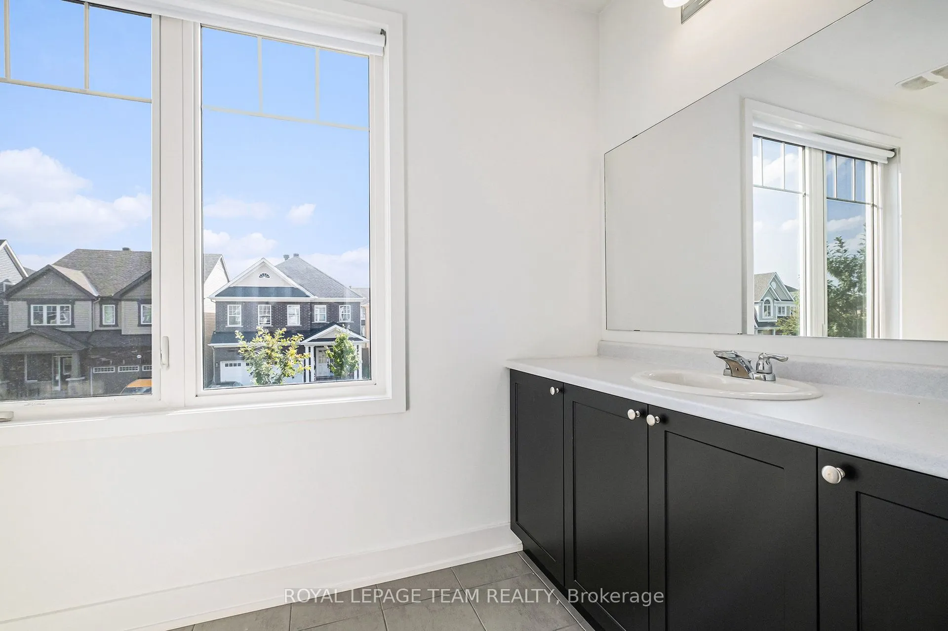 622 Malahat Way
