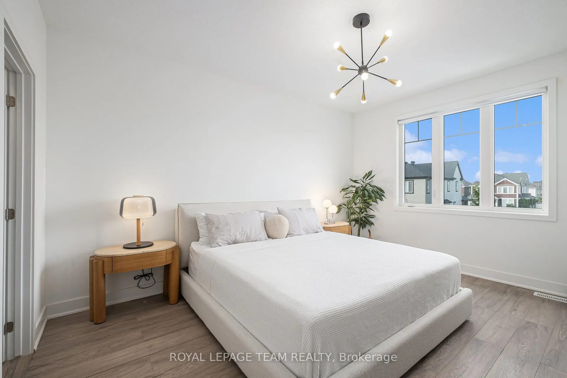 622 Malahat Way