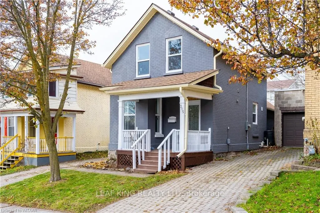 315 Simcoe Street