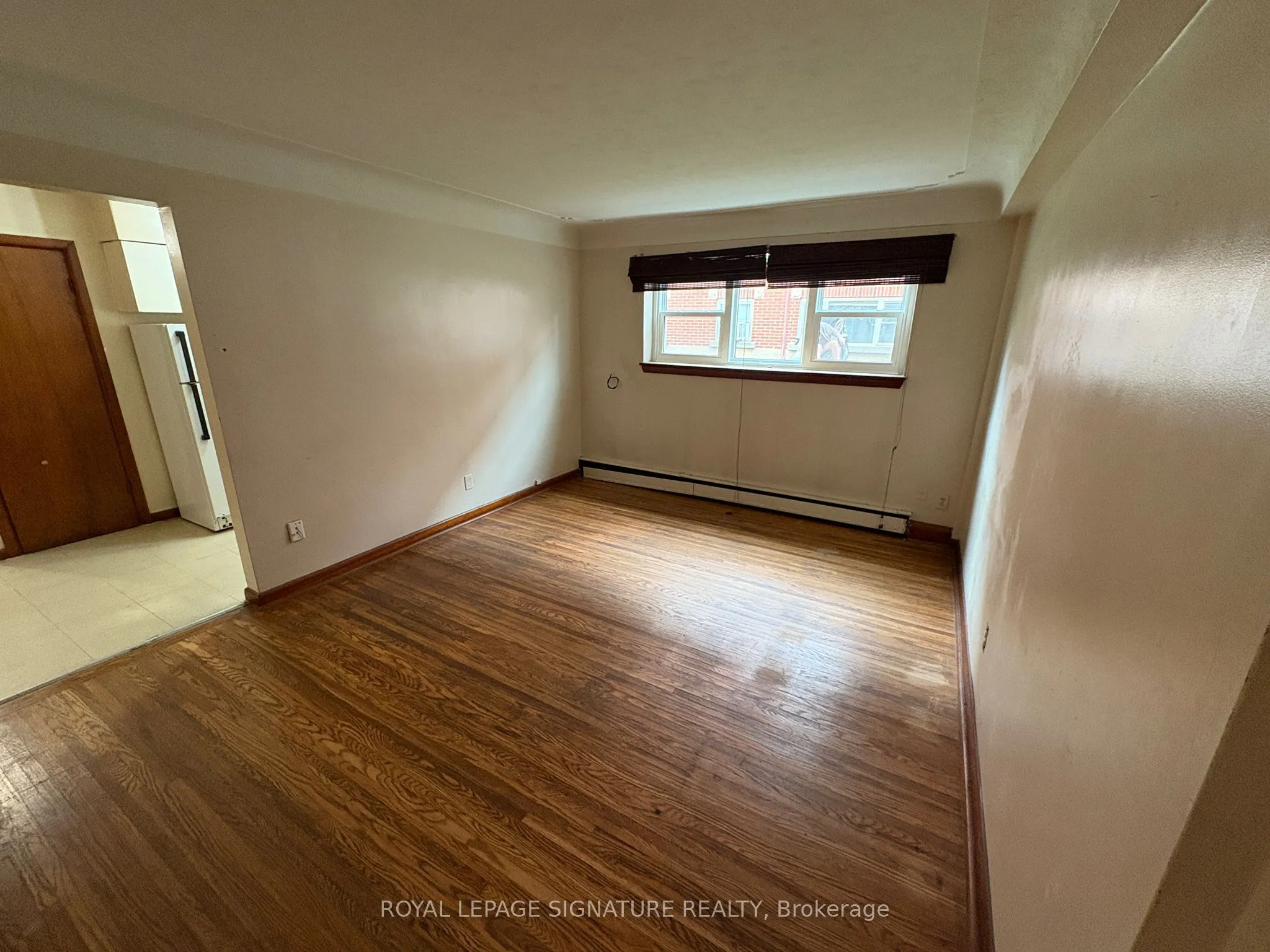 5 Applewood Avenue, #1