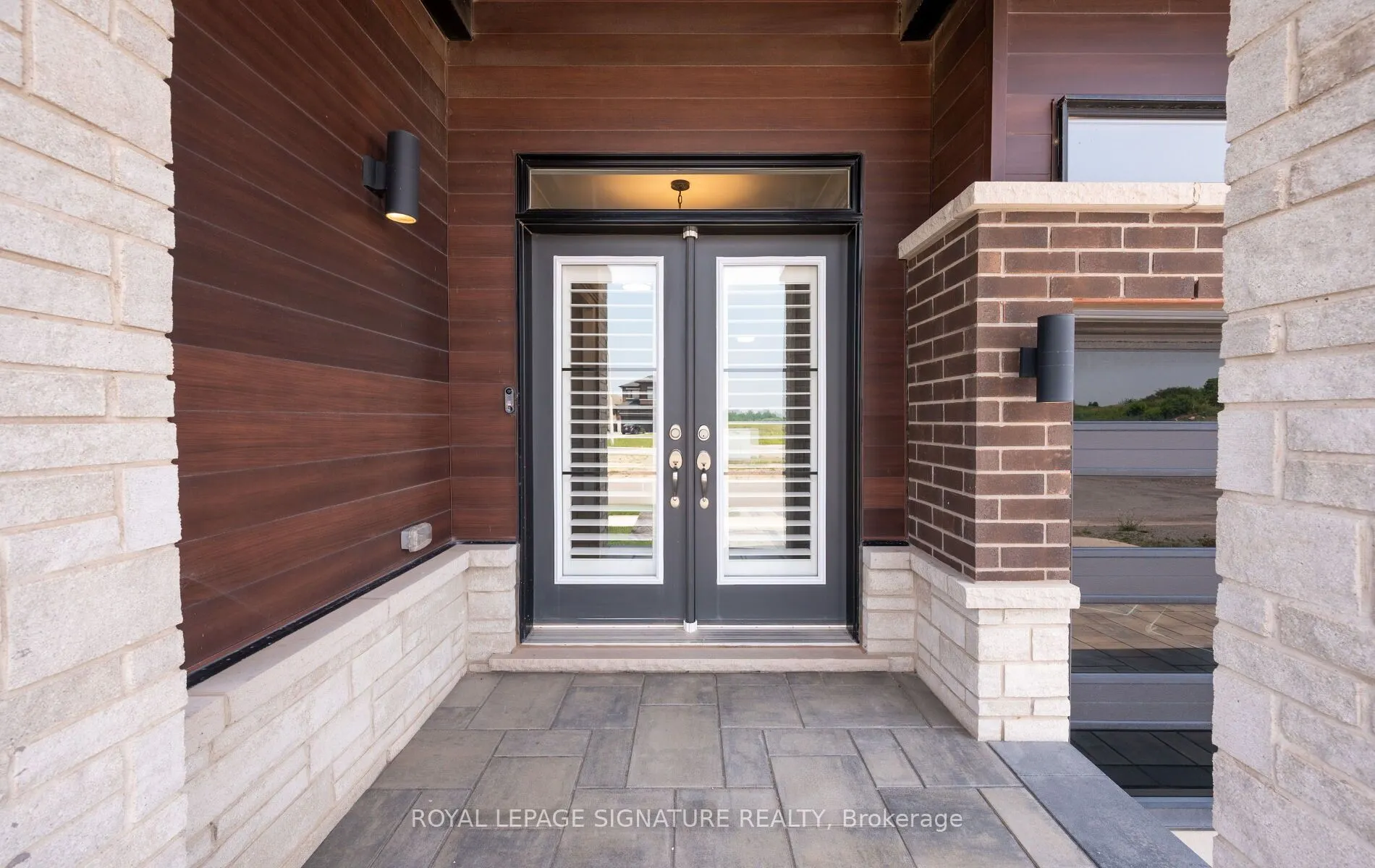296 Shoreview Drive