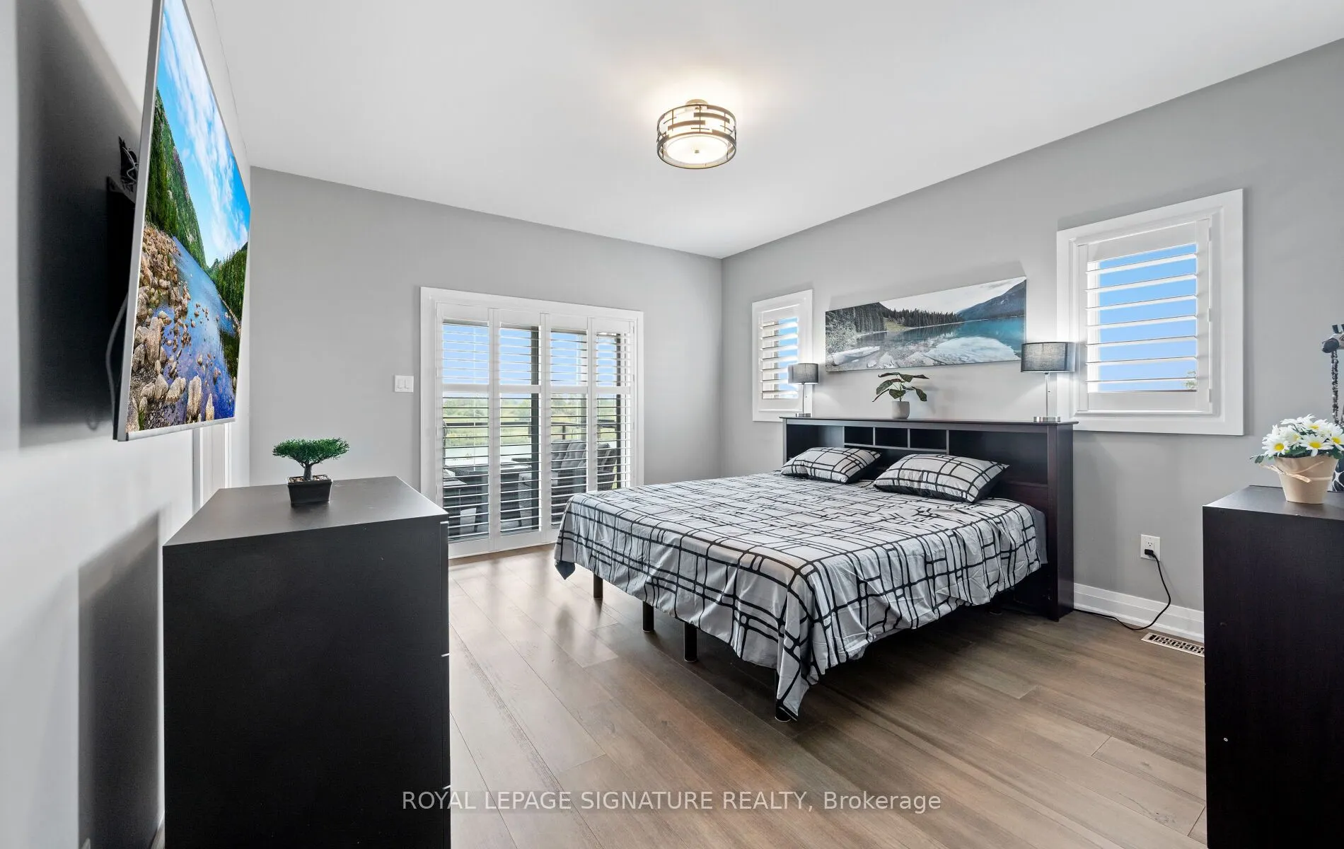 296 Shoreview Drive