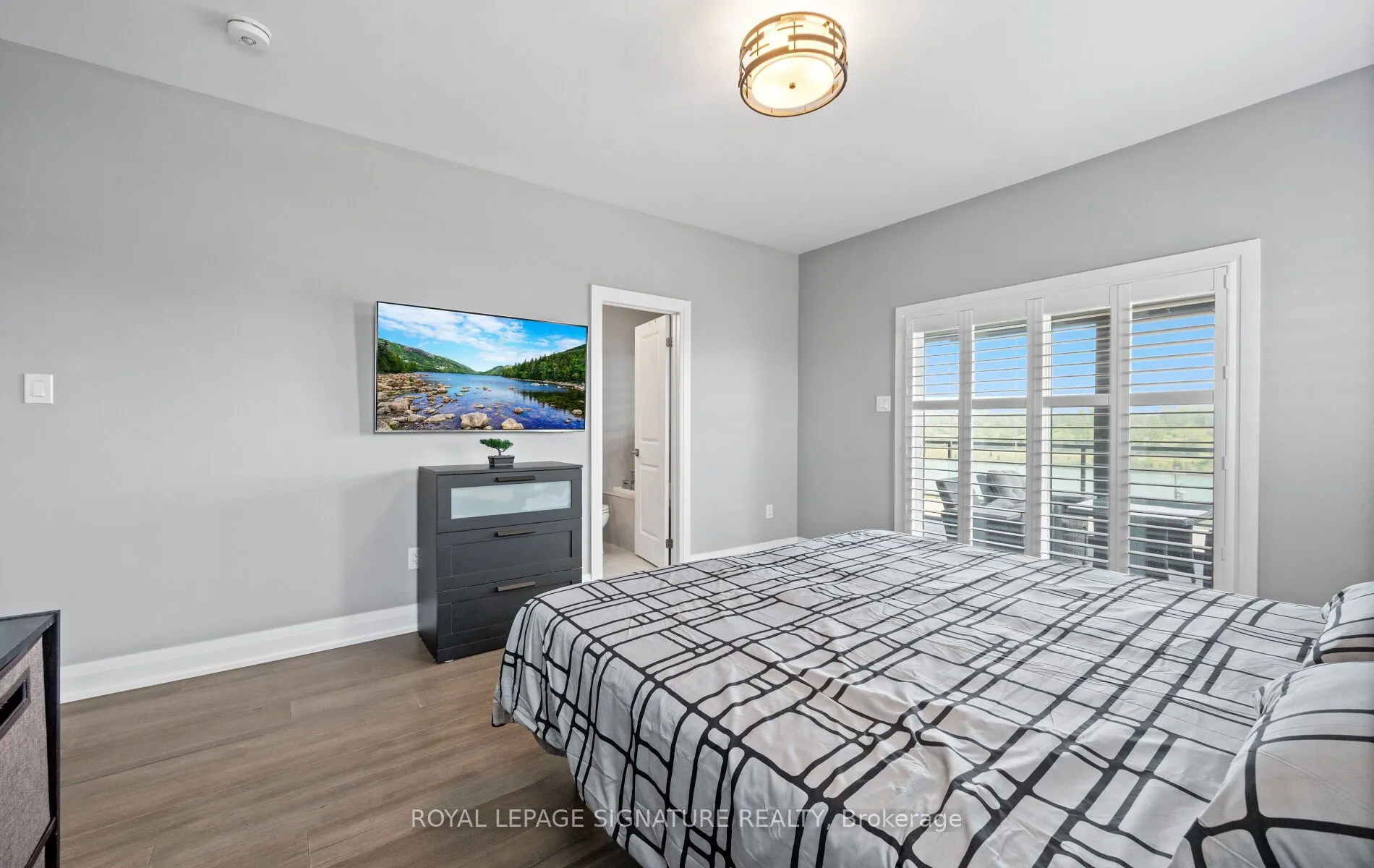 296 Shoreview Drive