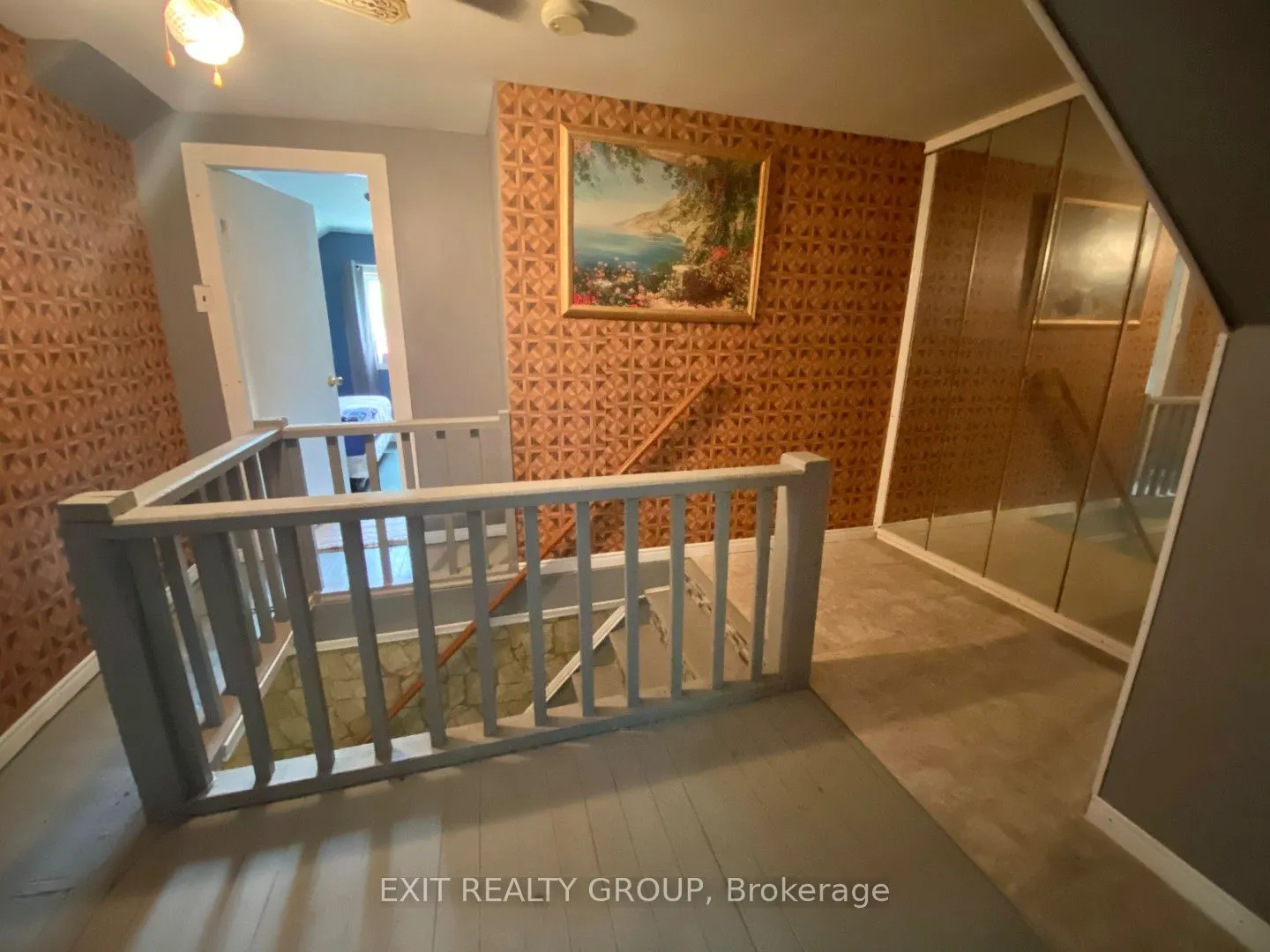 33 Glastonbury Road