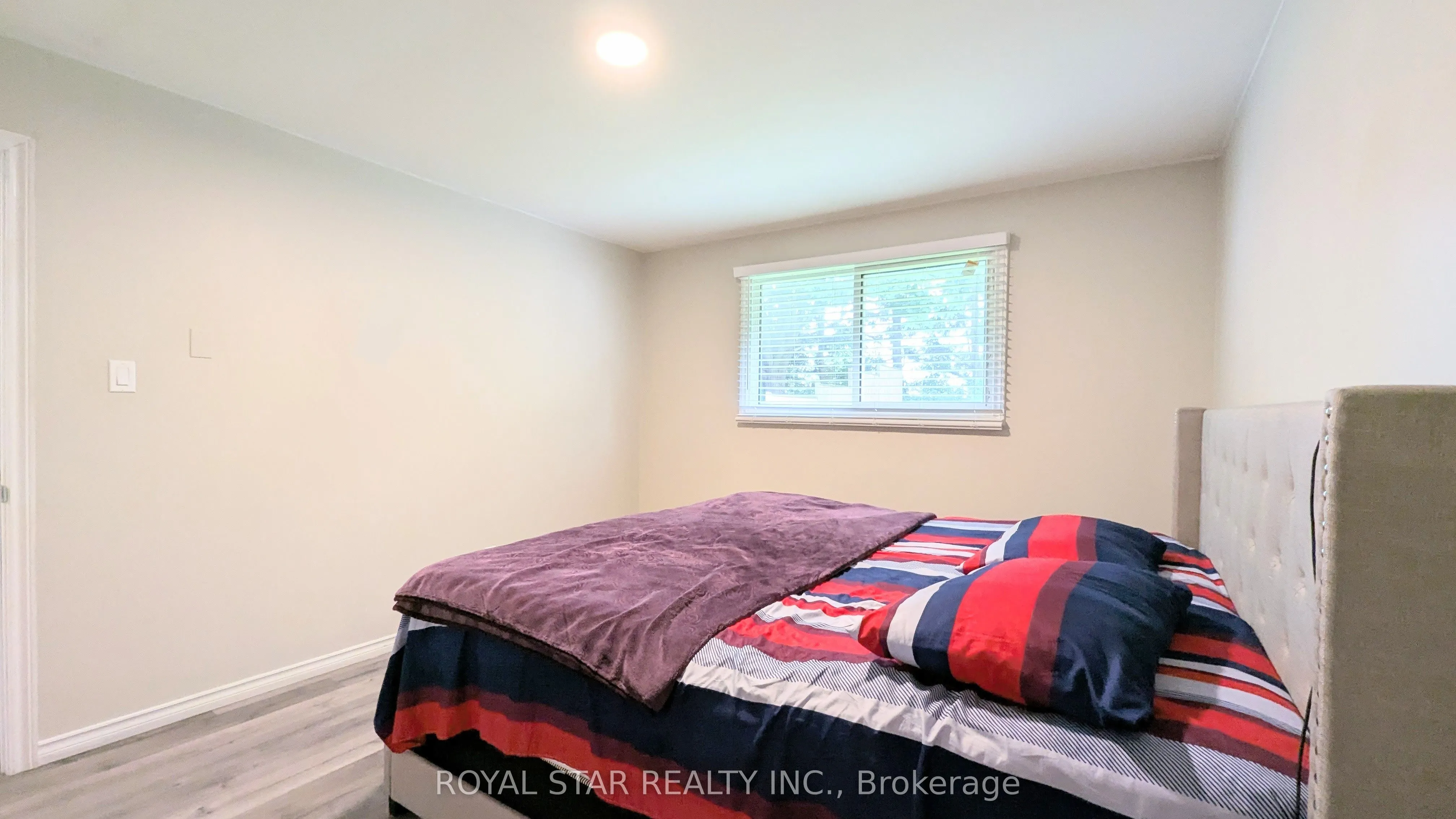 42 Witty Avenue