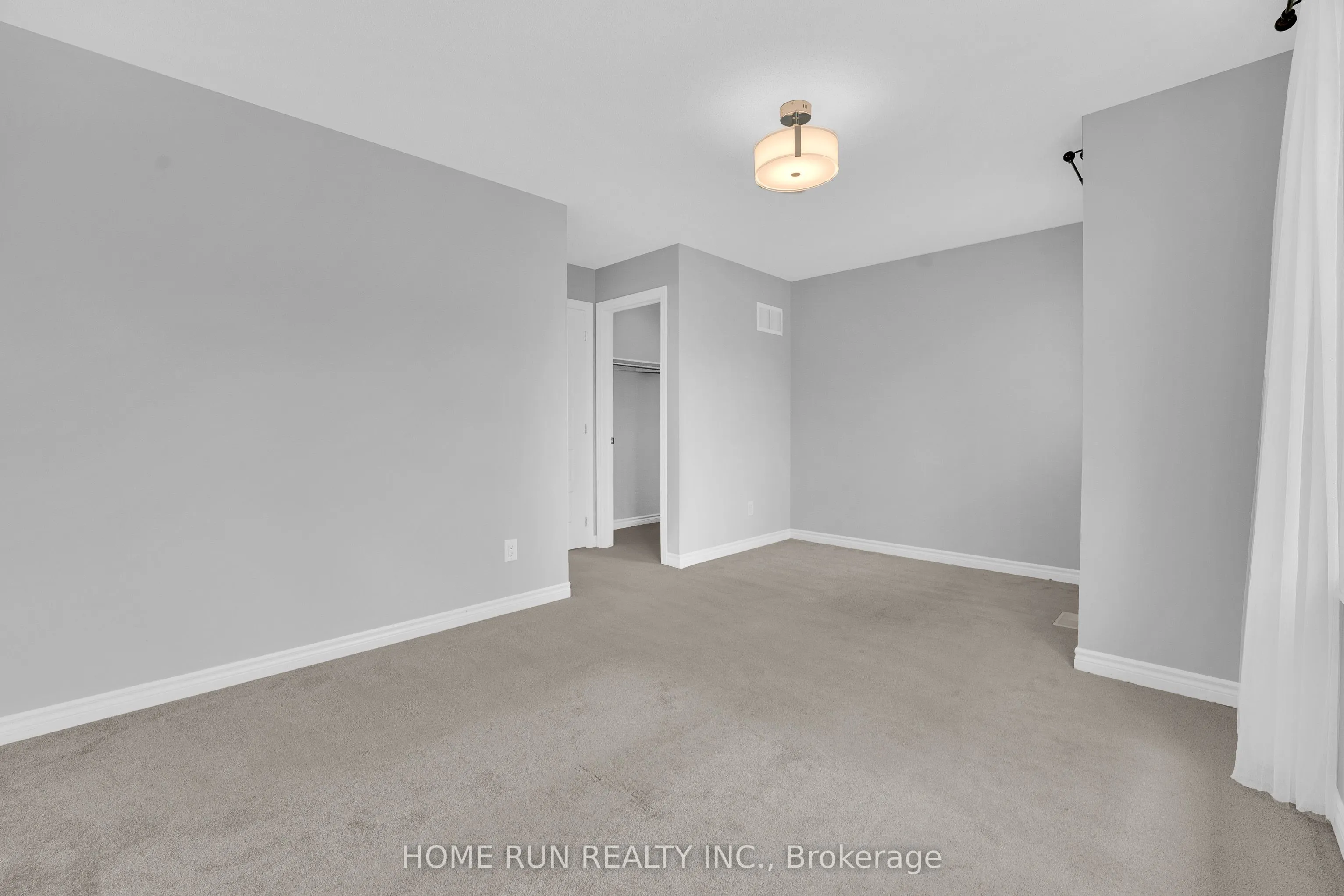 335 Gallantry Way