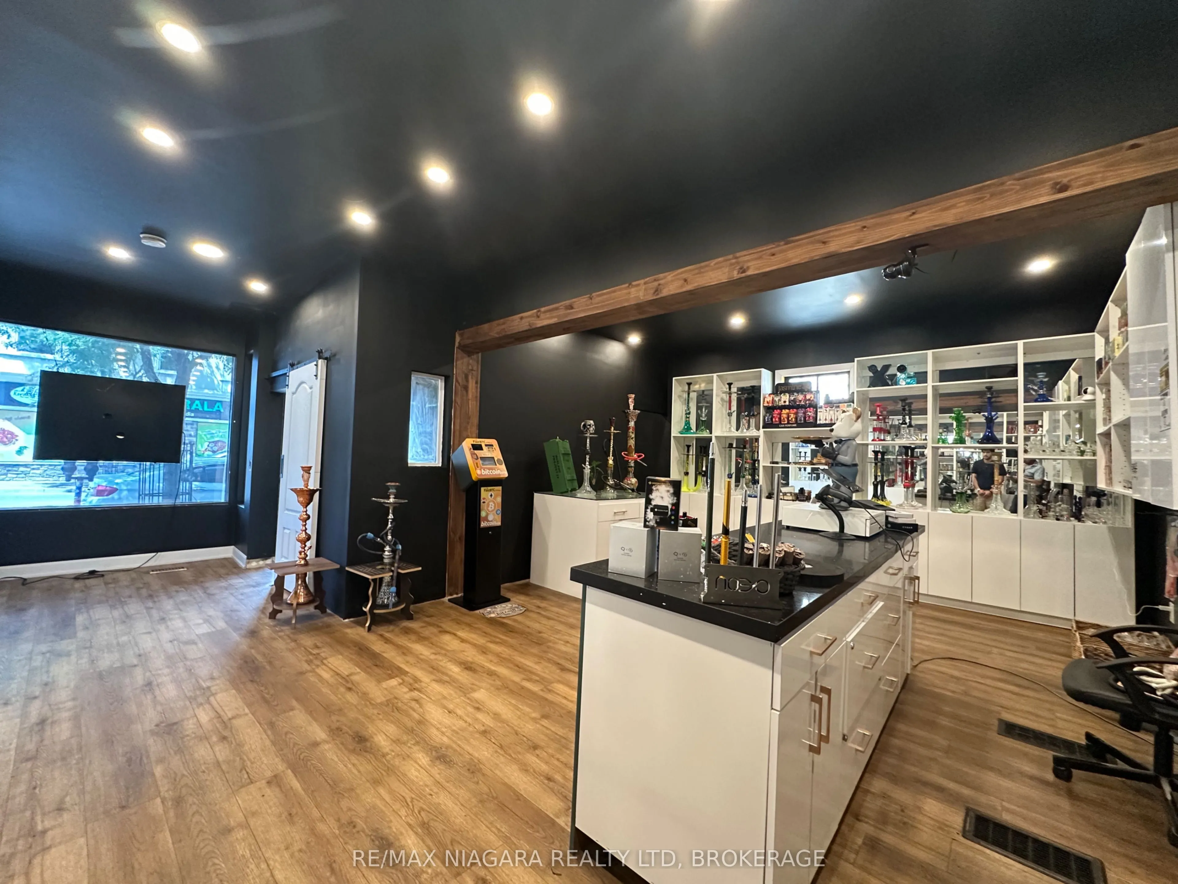 5842 Ferry Street