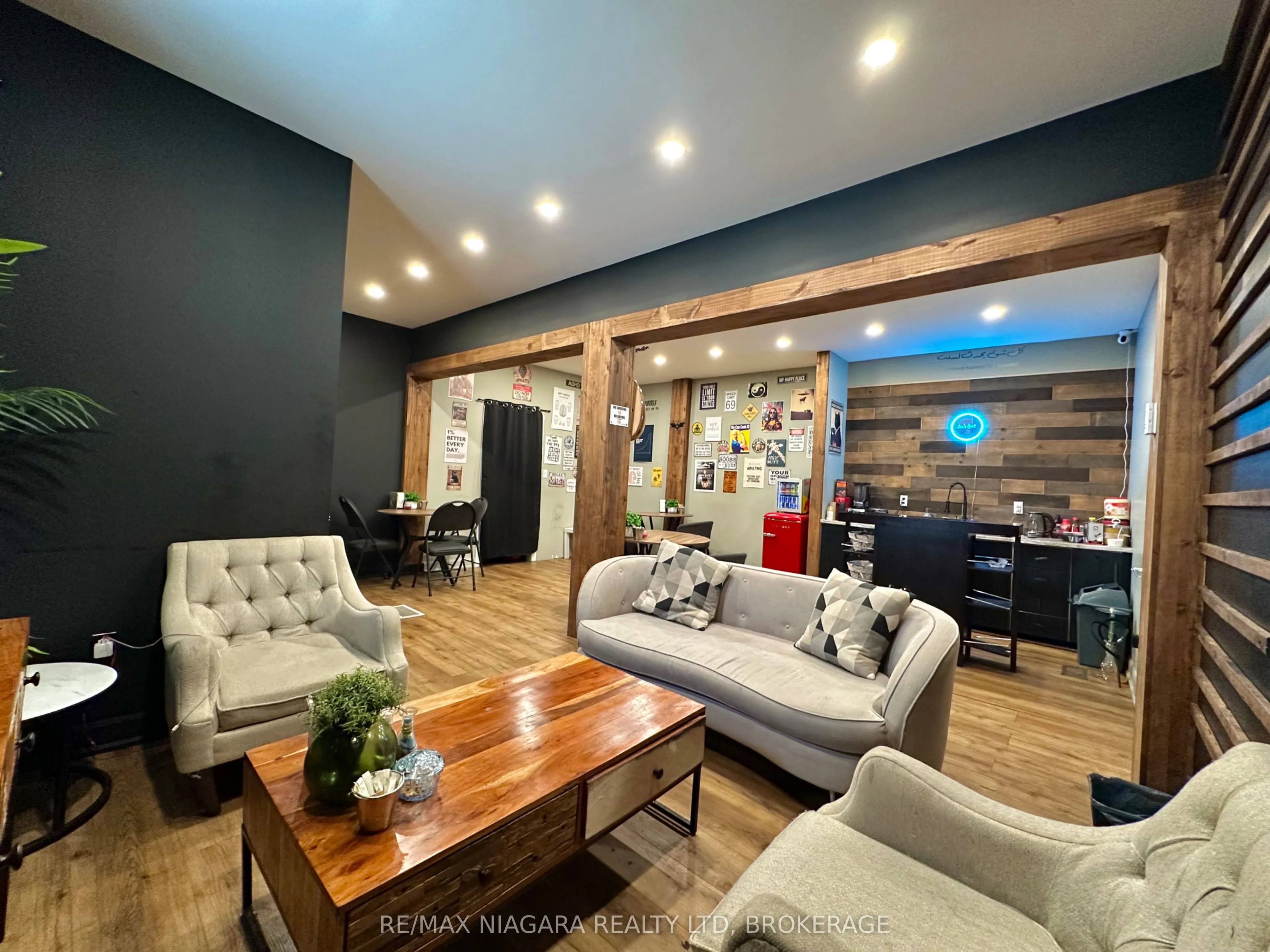 5842 Ferry Street