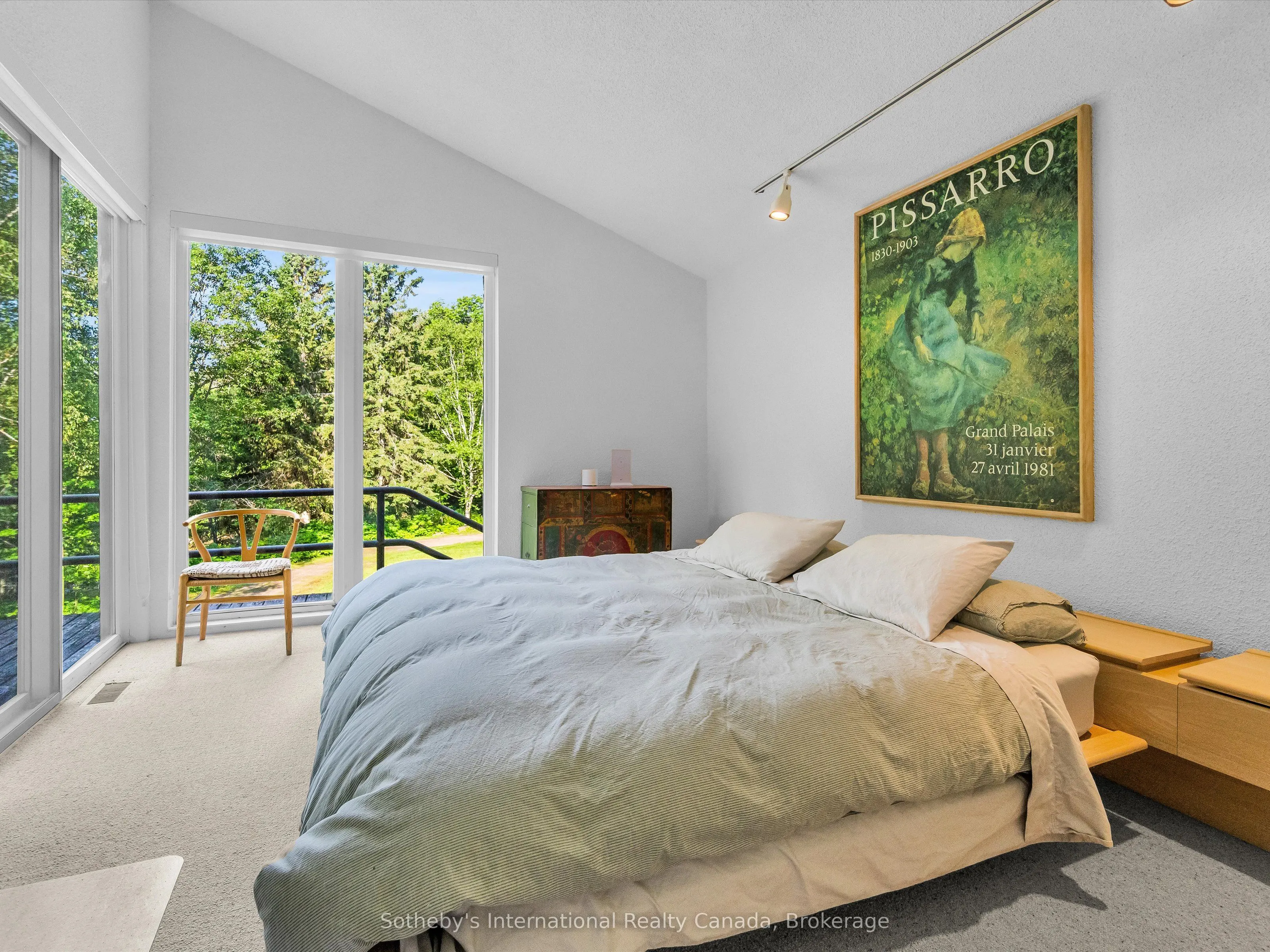1080 Vanclieaf Drive