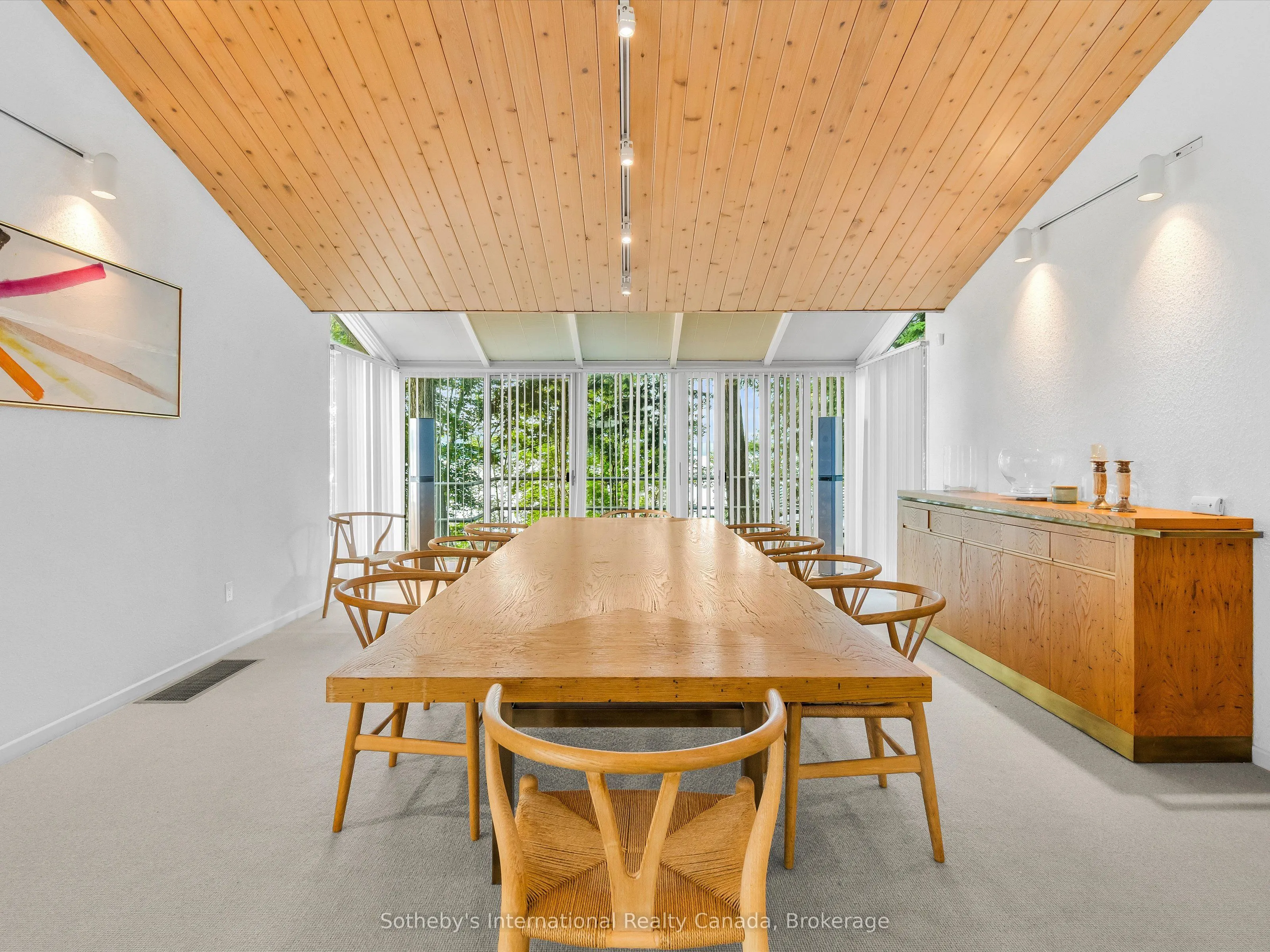 1080 Vanclieaf Drive