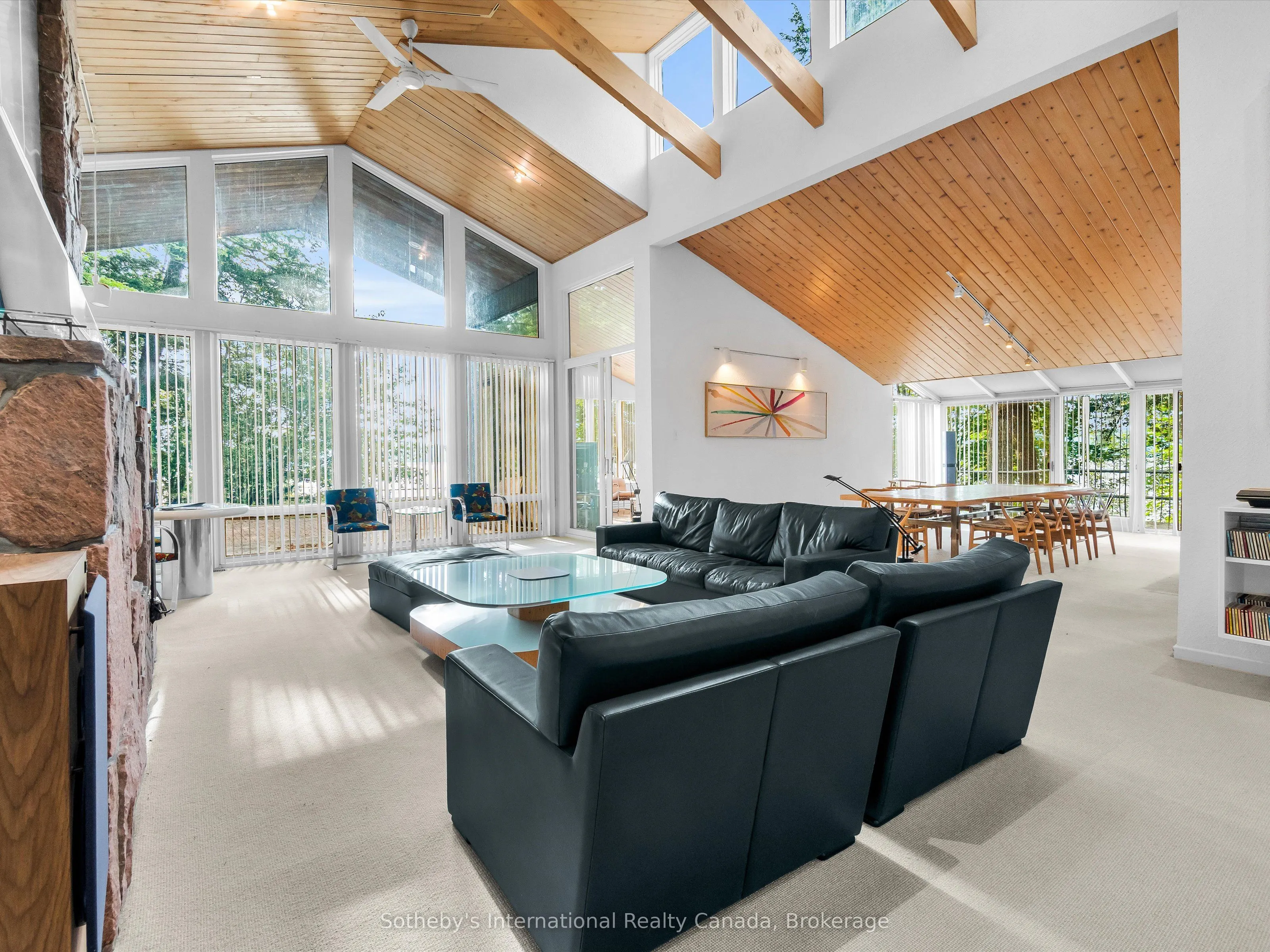 1080 Vanclieaf Drive