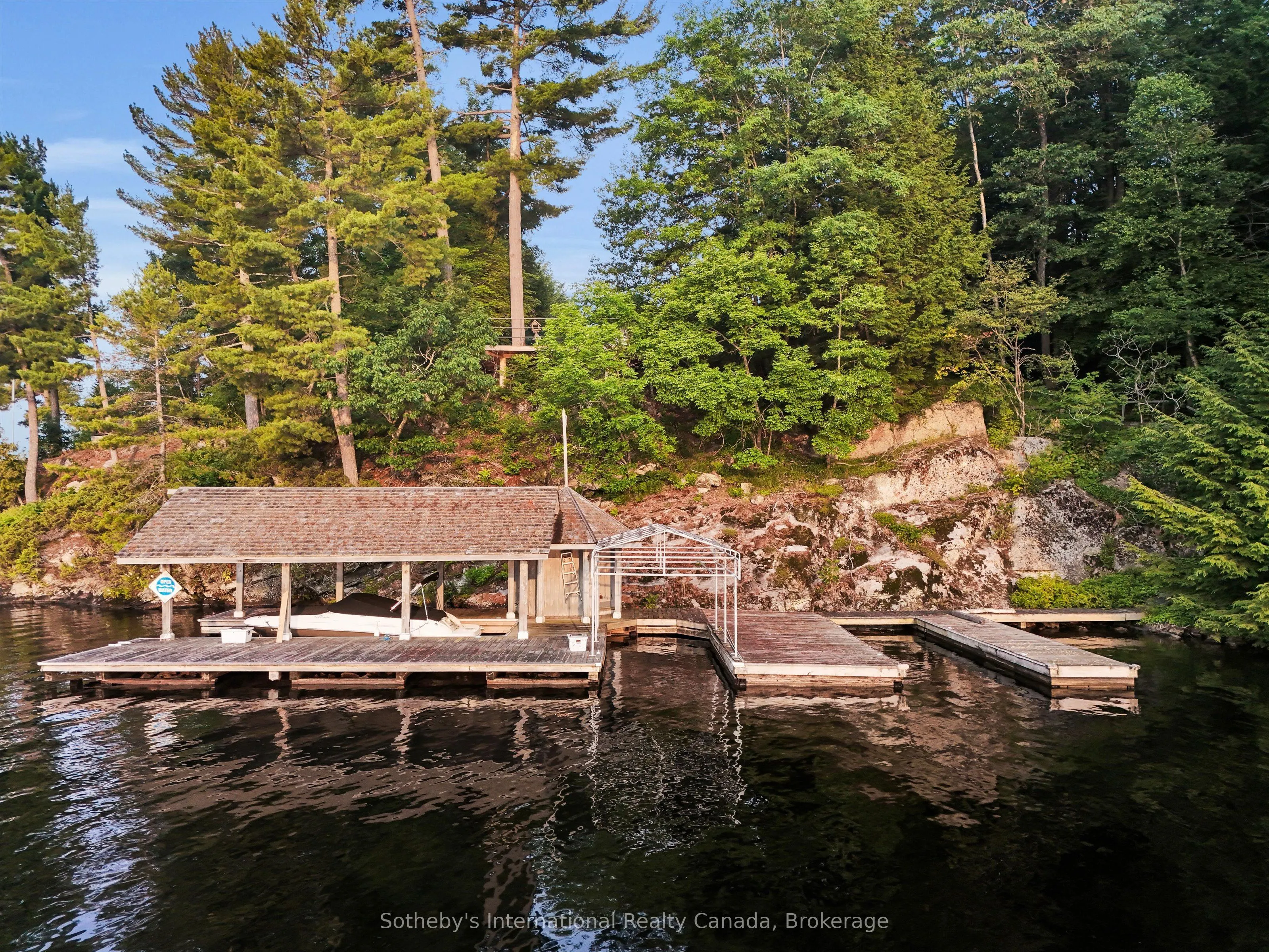 1080 Vanclieaf Drive