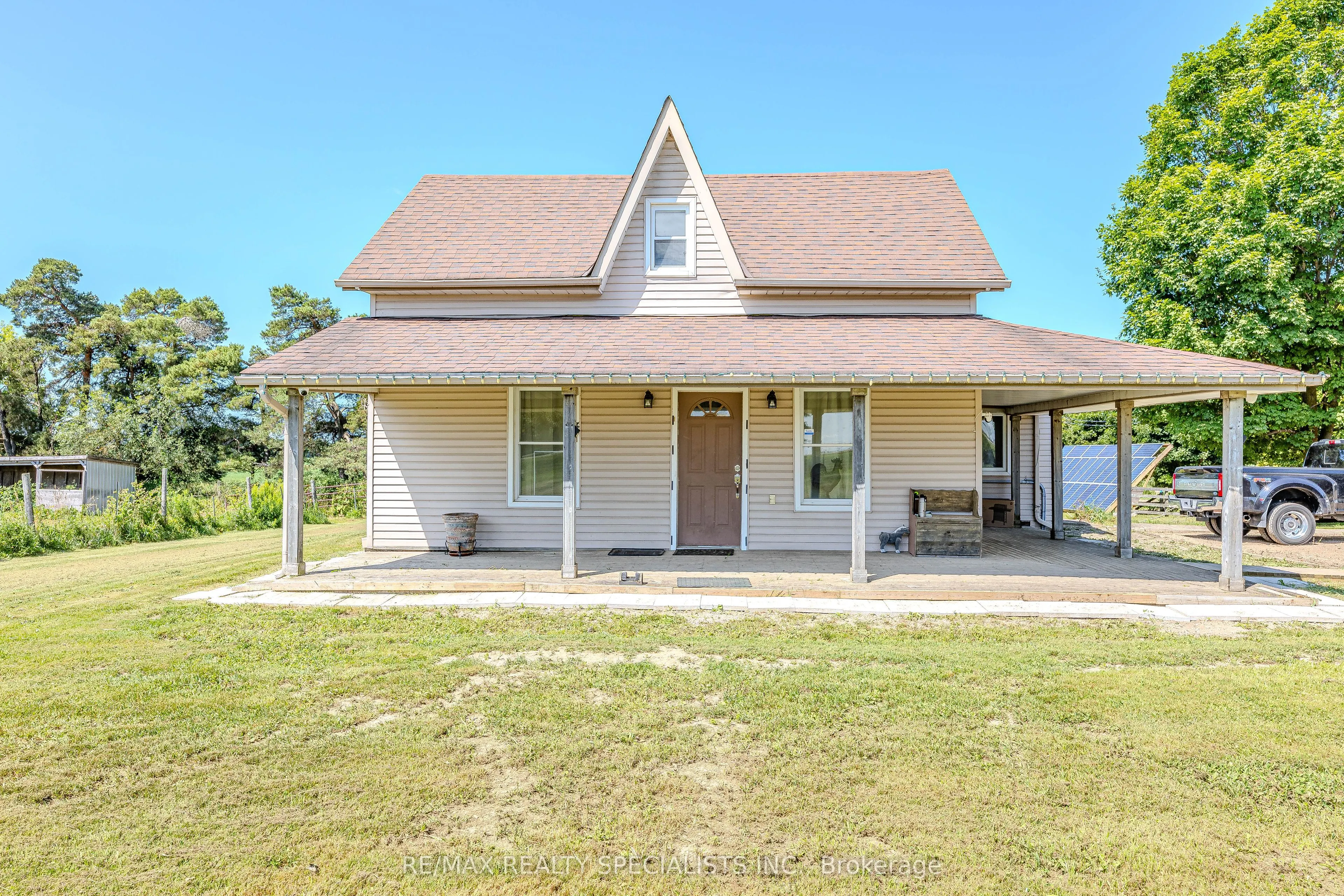 394084 County Road 12