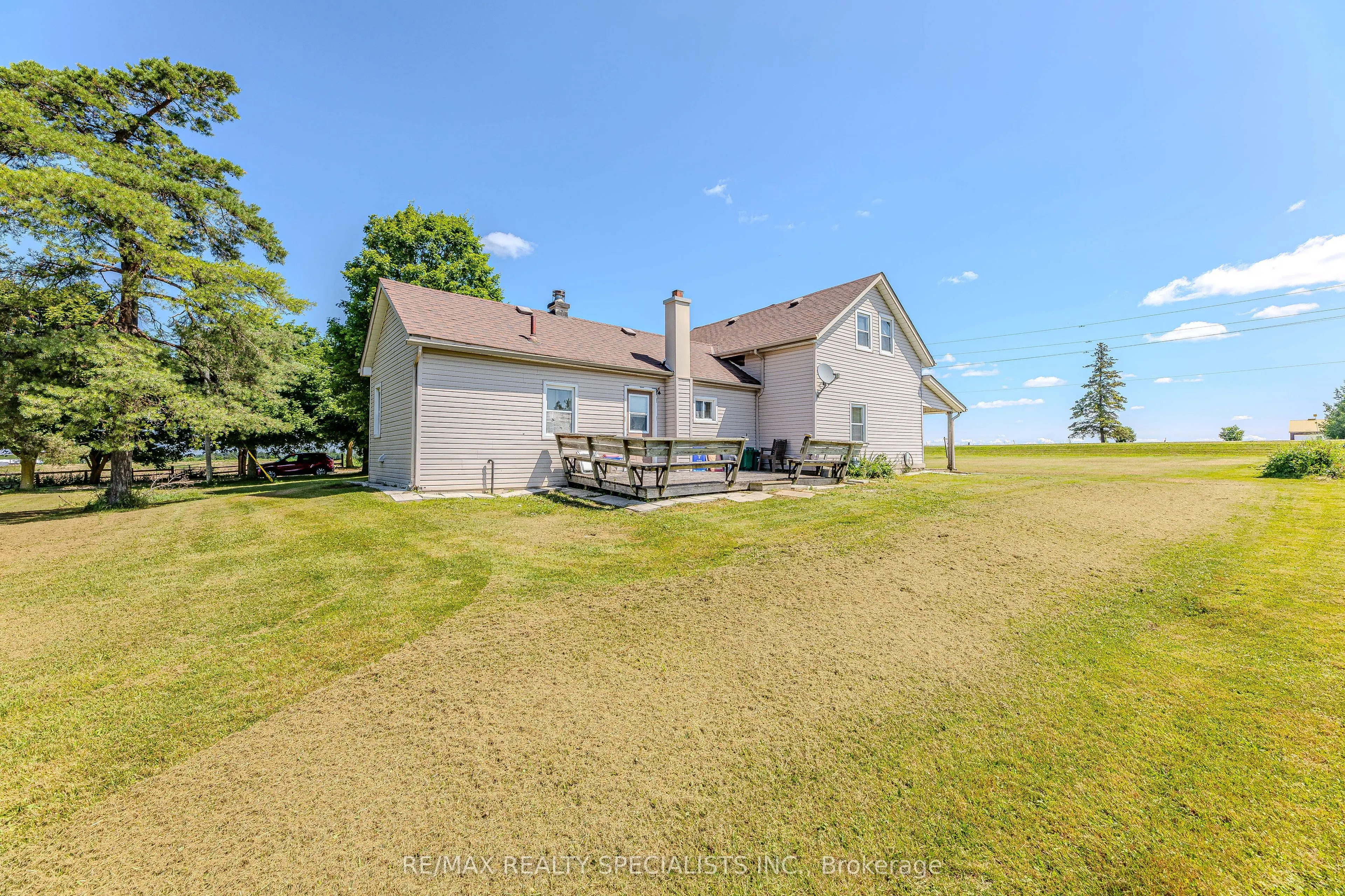 394084 County Road 12