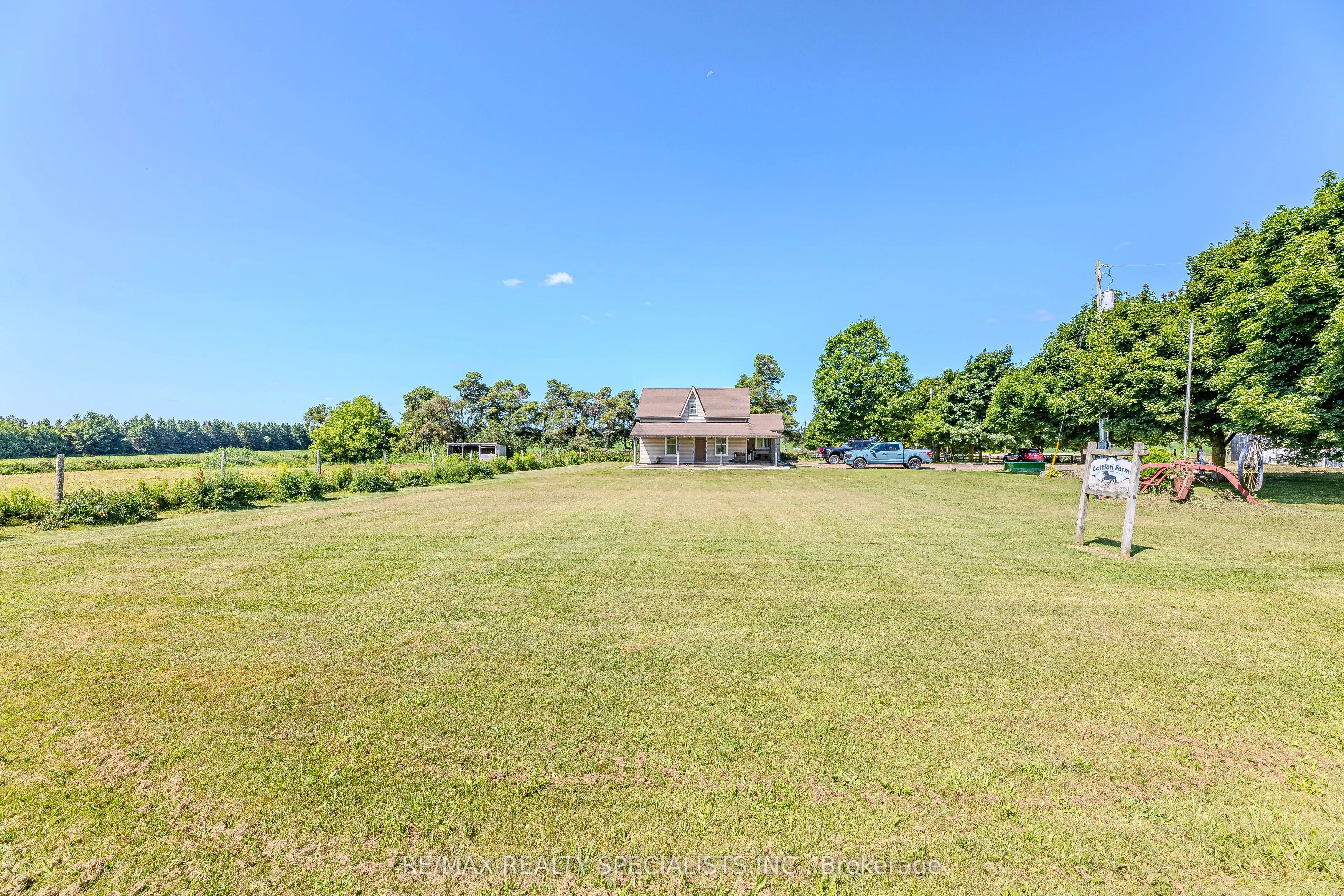 394084 County Road 12
