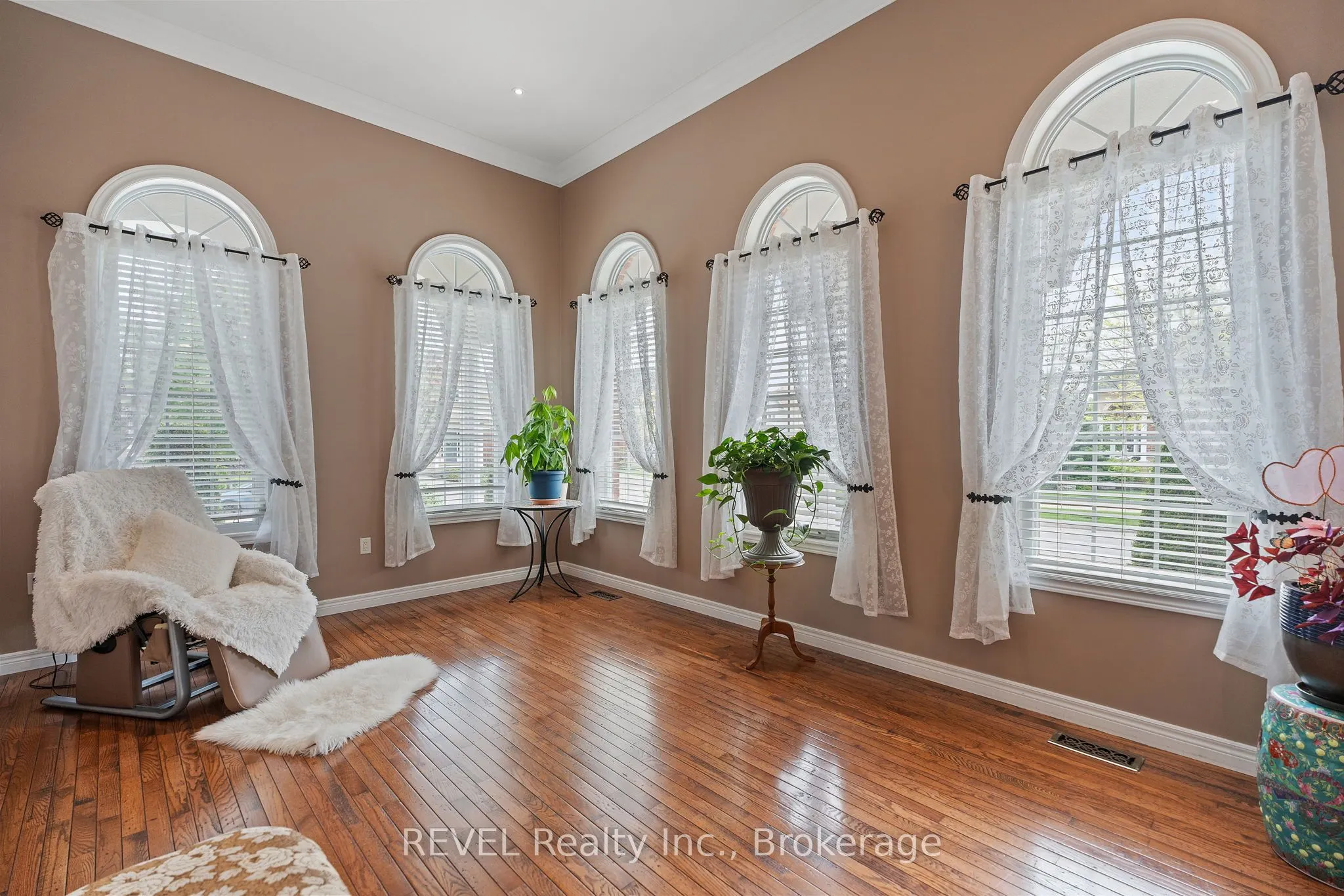 42 Vinifera Drive