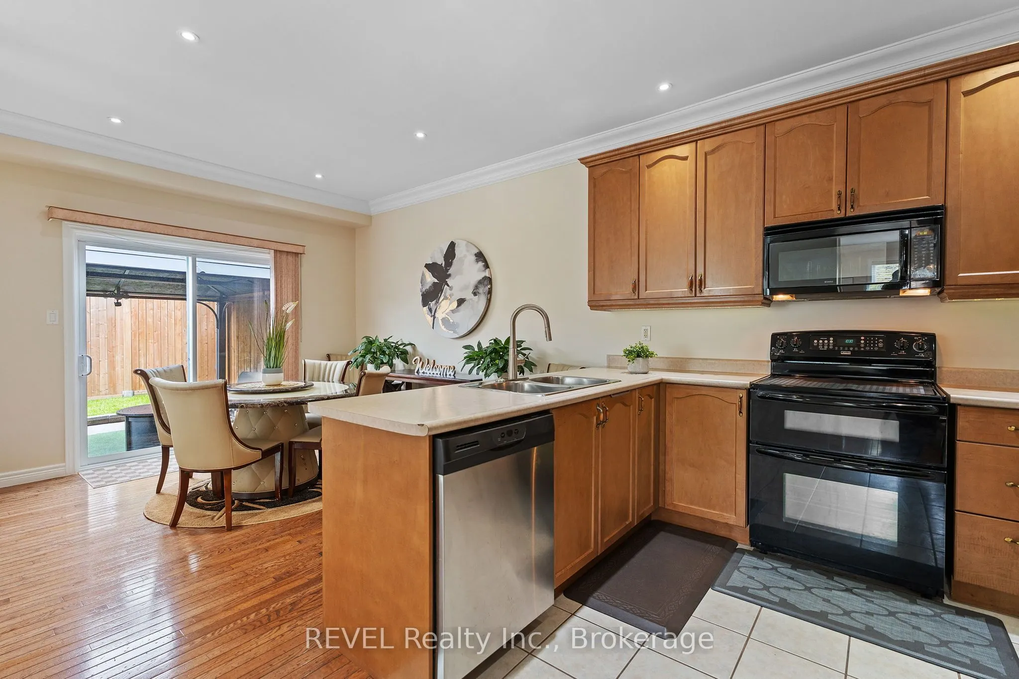 42 Vinifera Drive