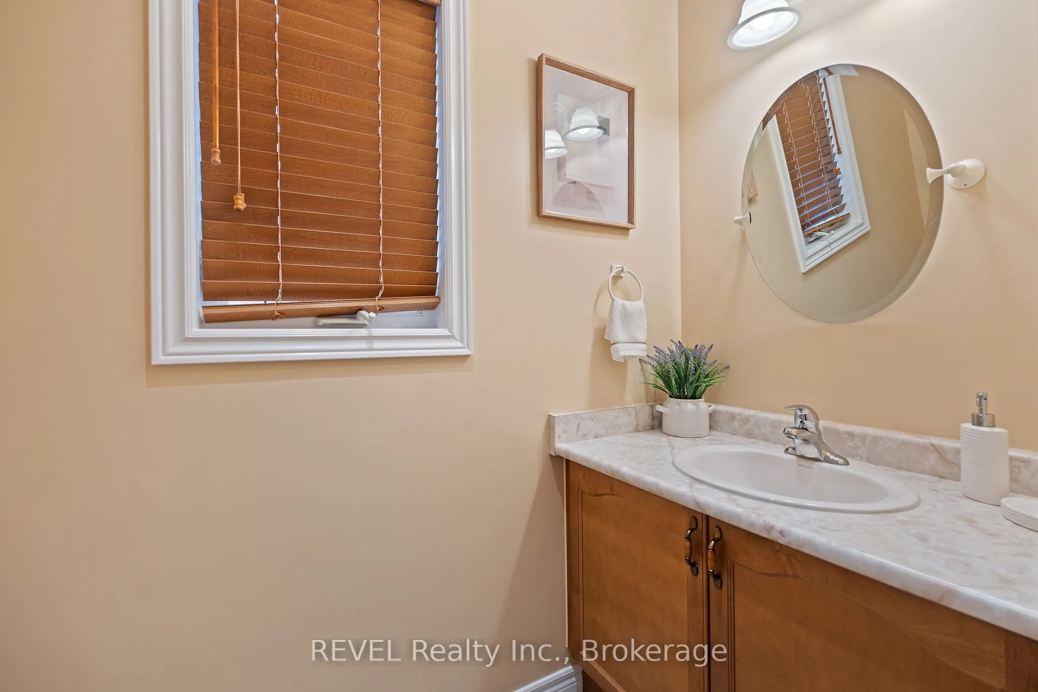 42 Vinifera Drive