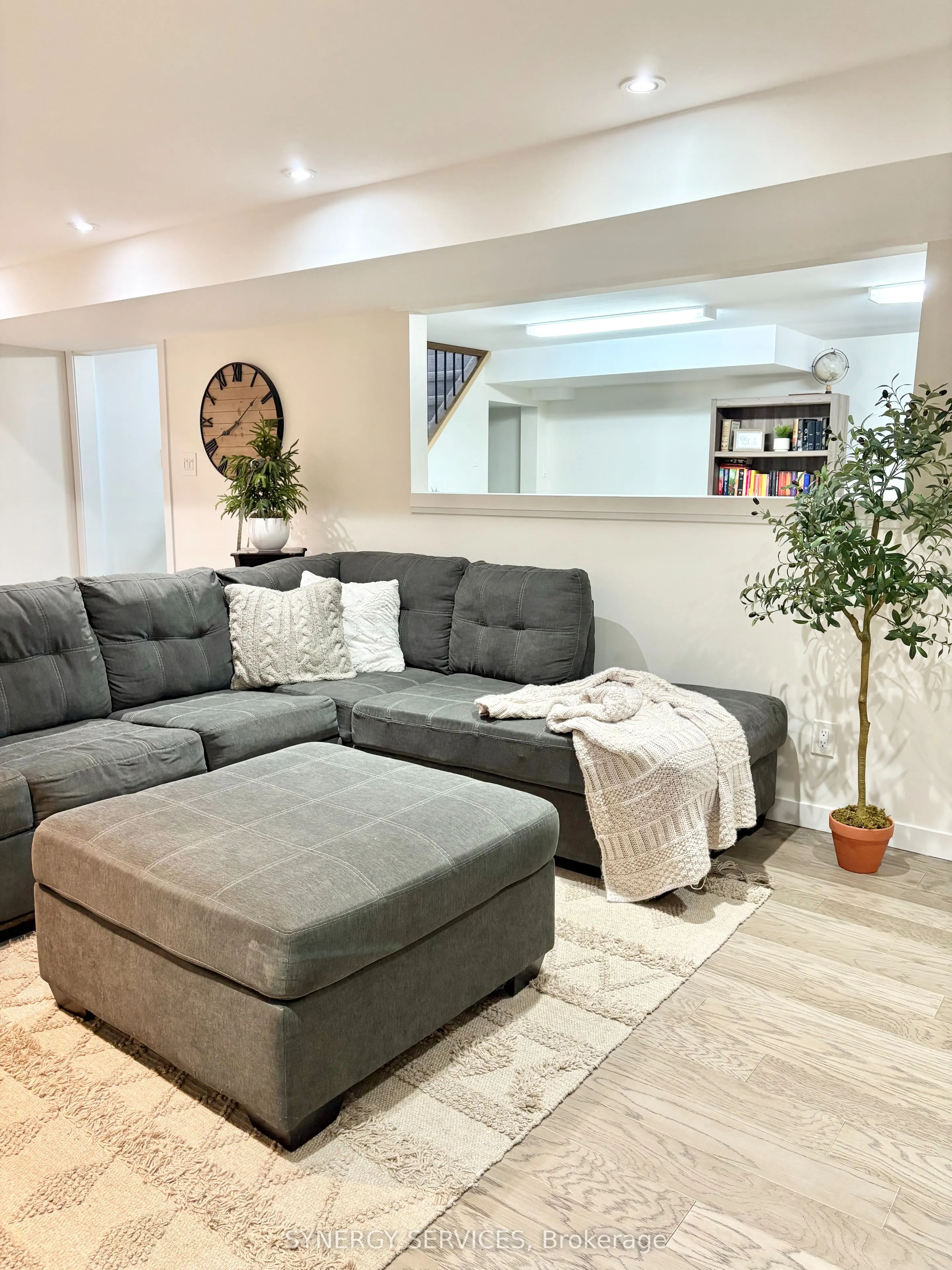 108 Downing Crescent