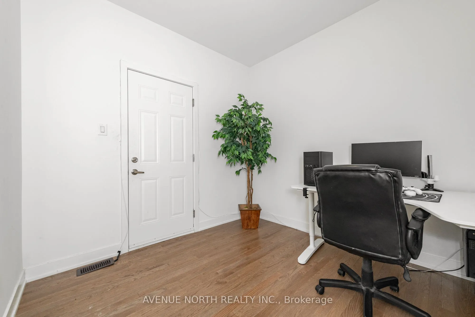 219 Reisling Way