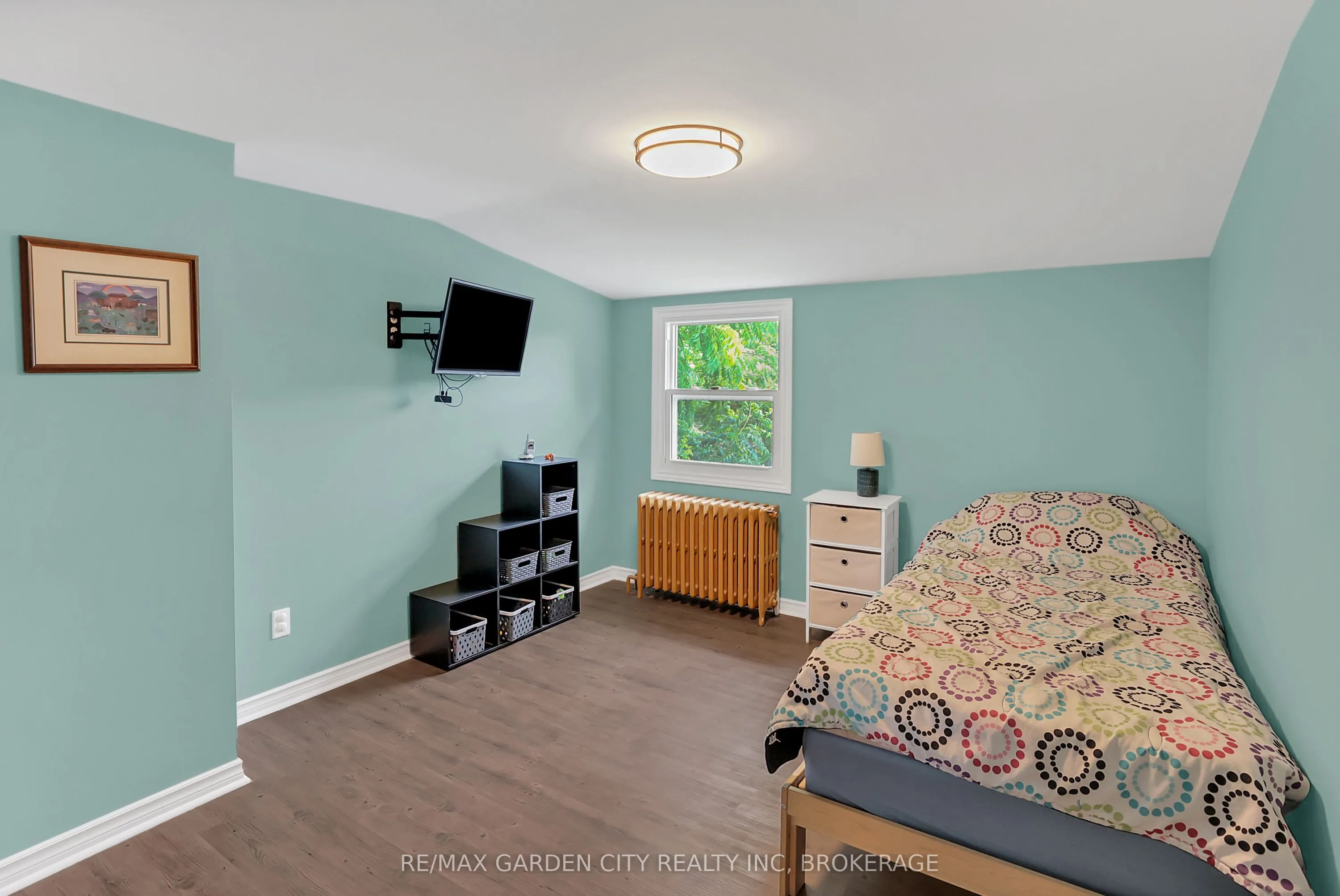 222 Ridgeway Road