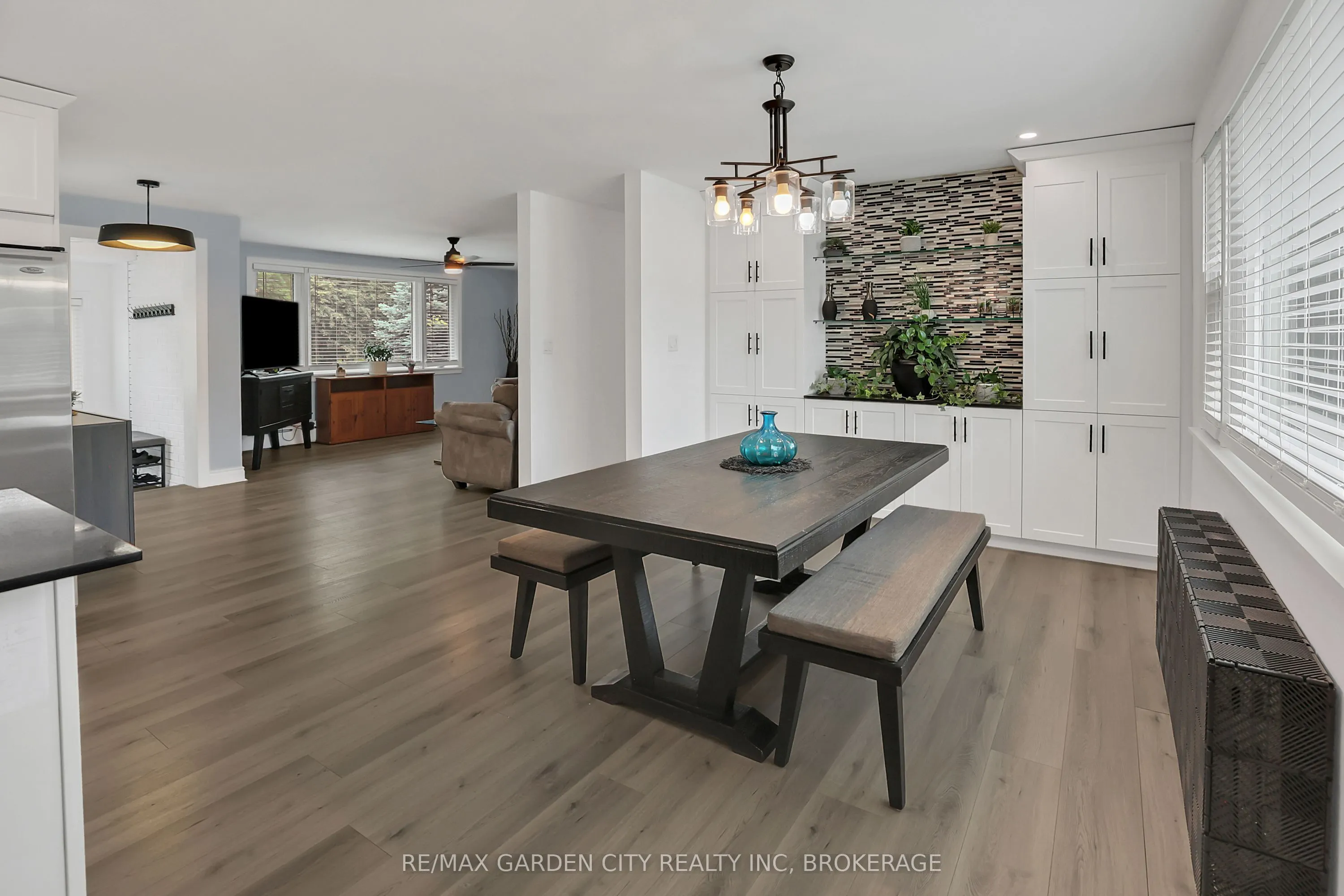 222 Ridgeway Road