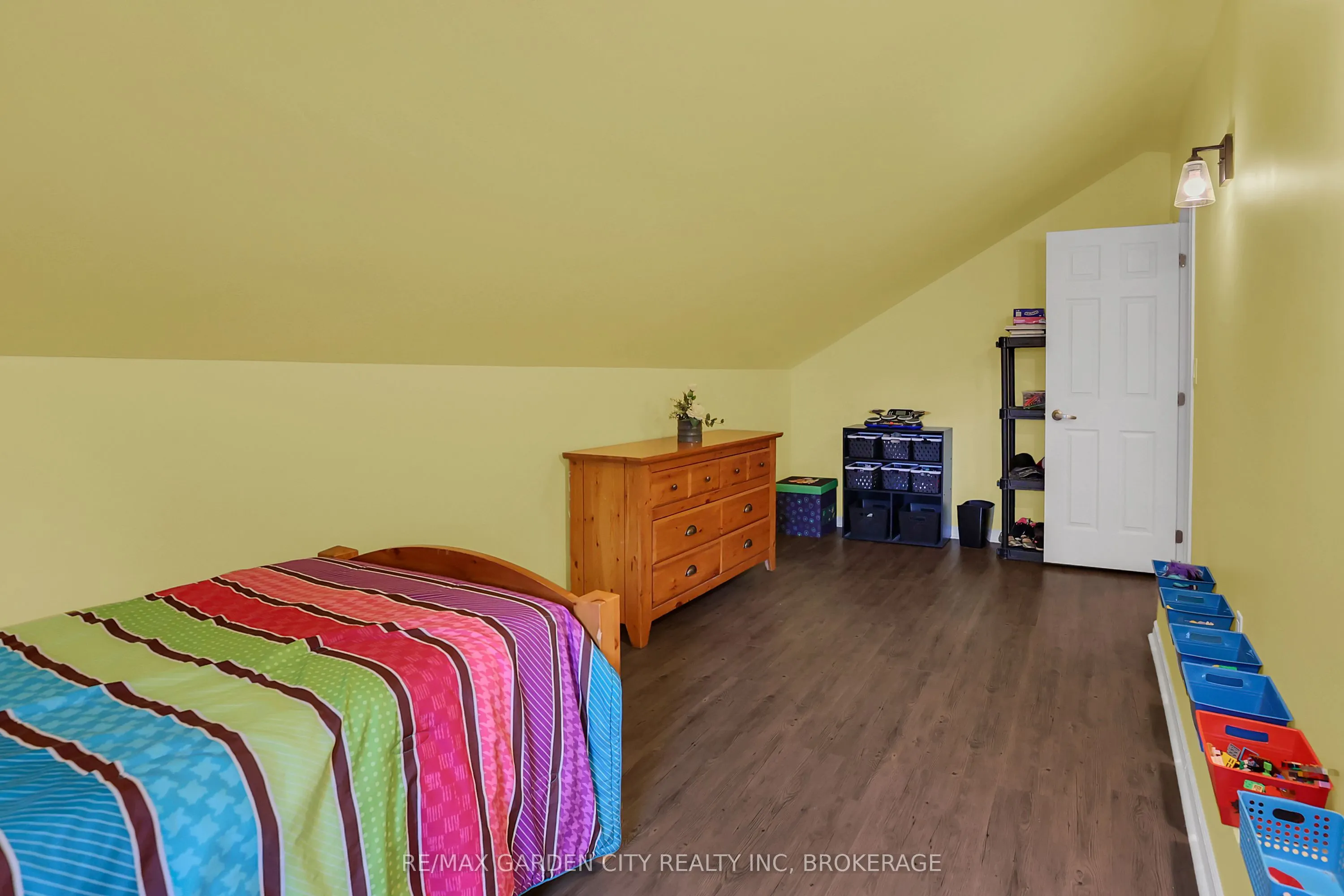 222 Ridgeway Road