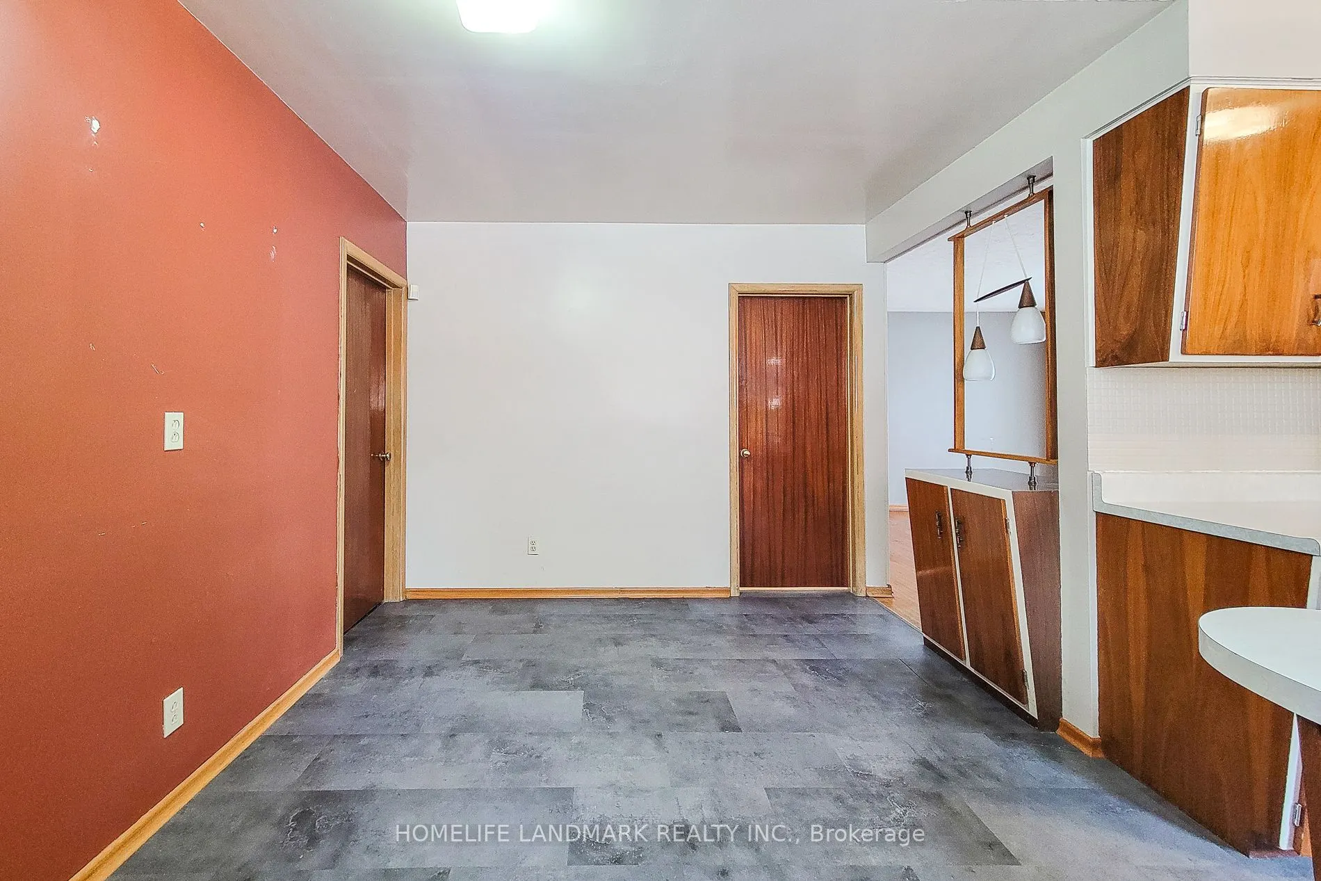 5 Stacey Street