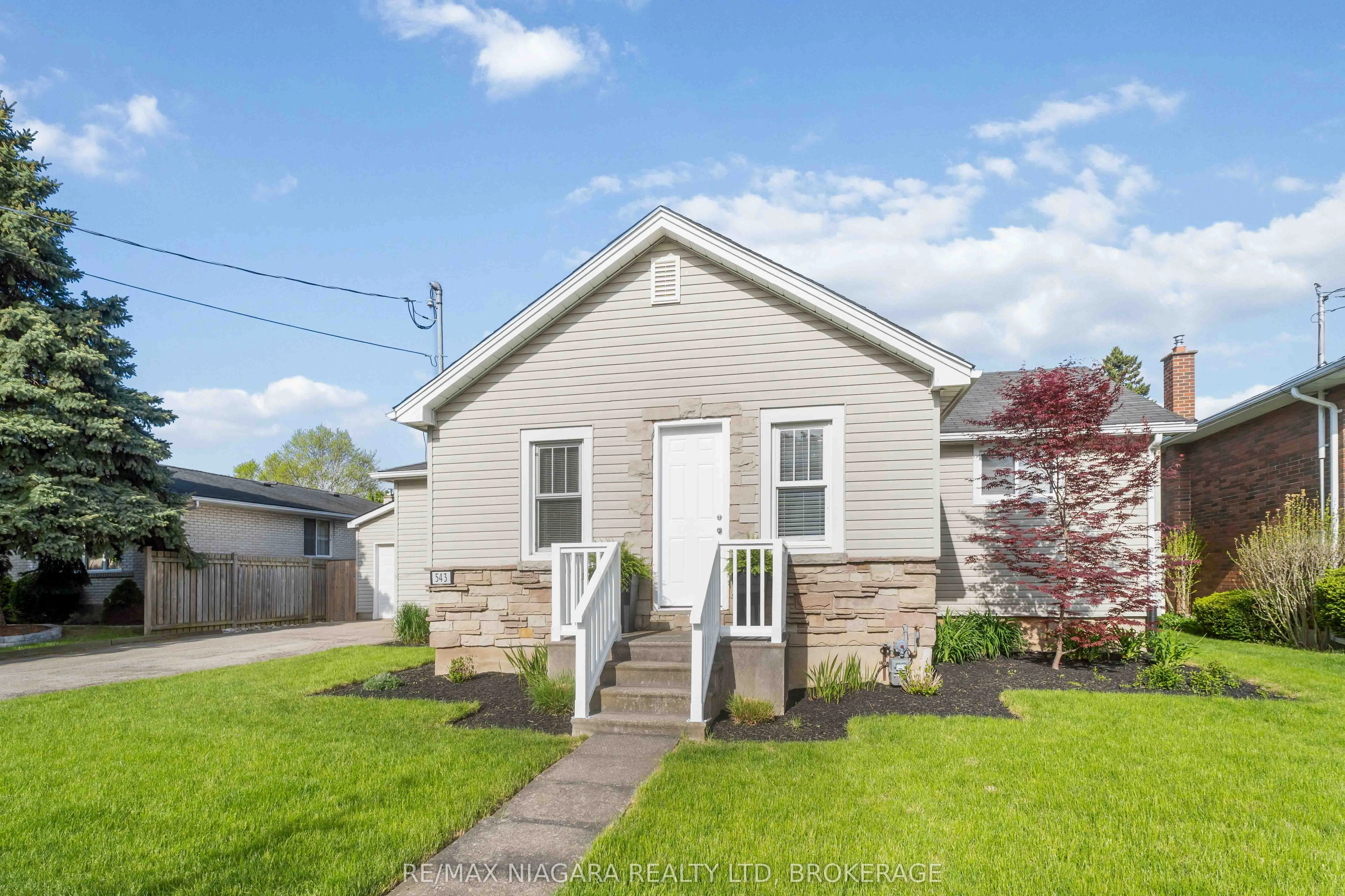543 Vine Street