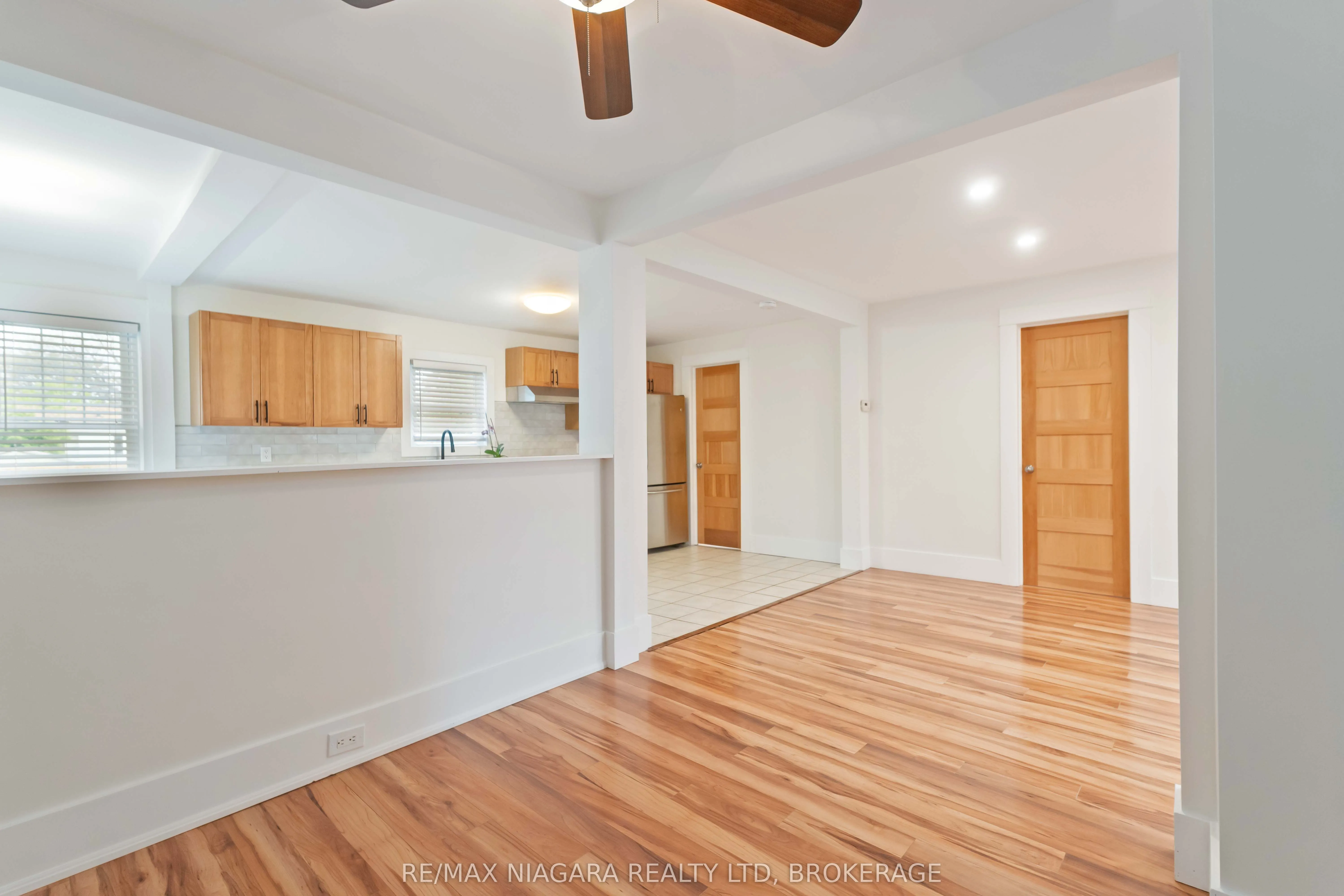543 Vine Street