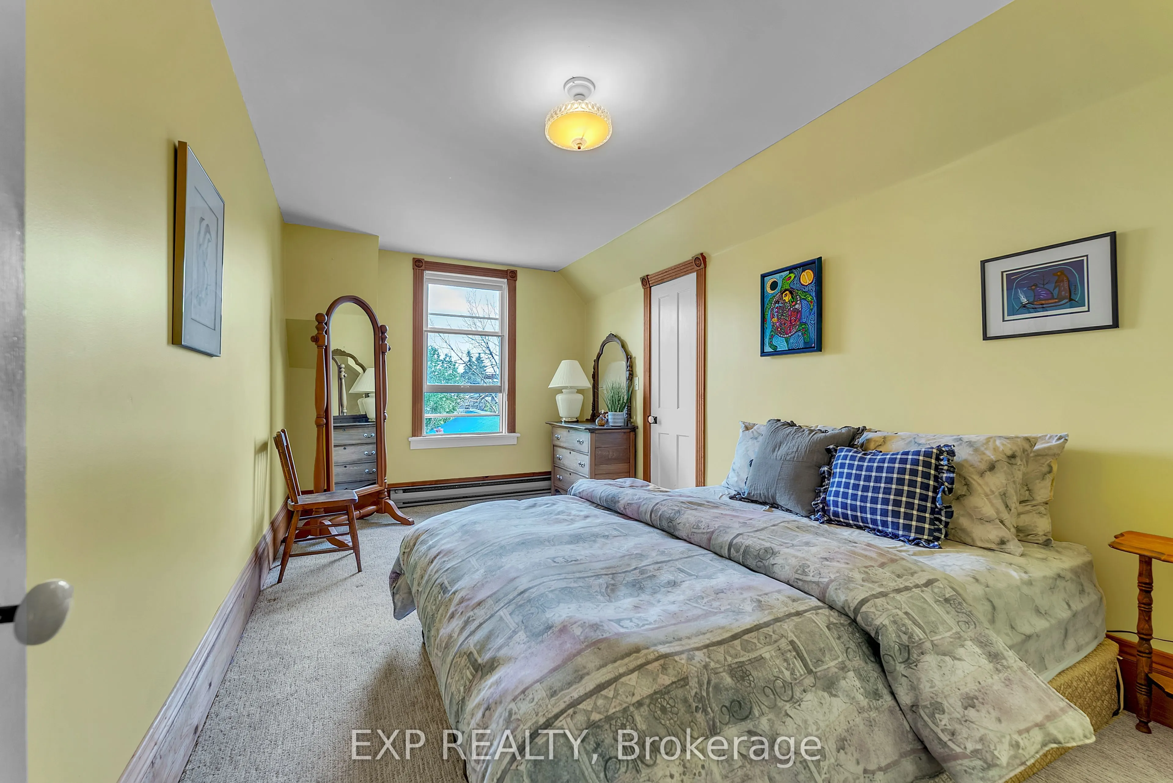 301 Noxon Avenue