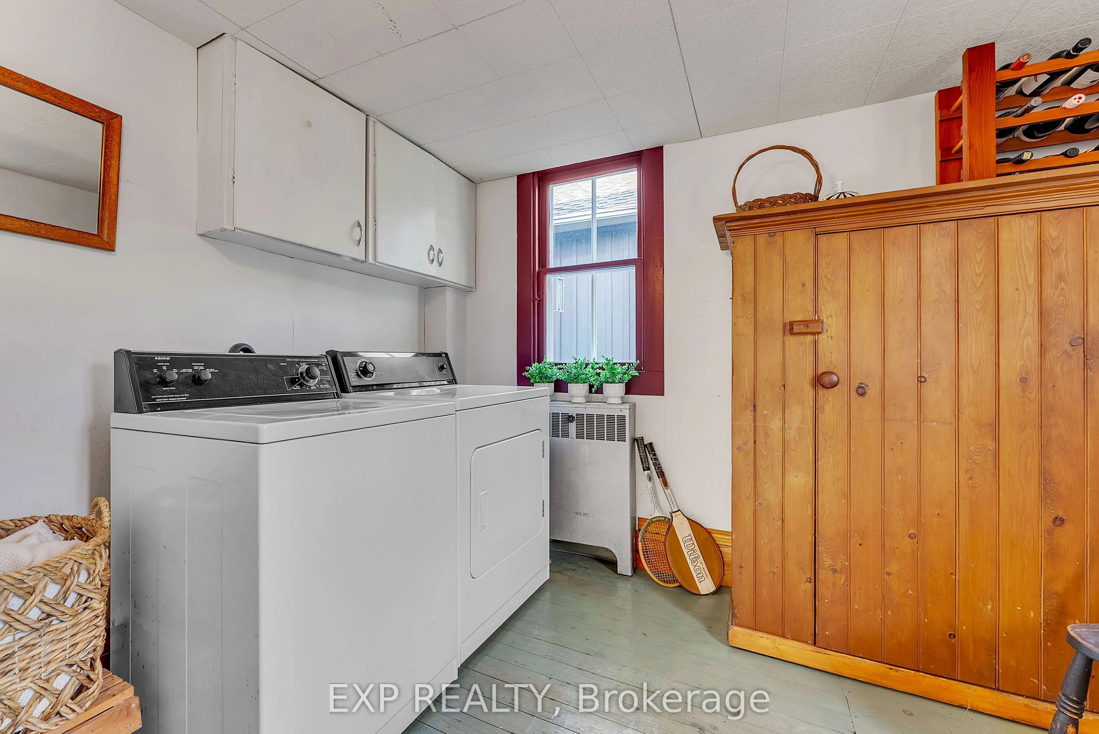 301 Noxon Avenue