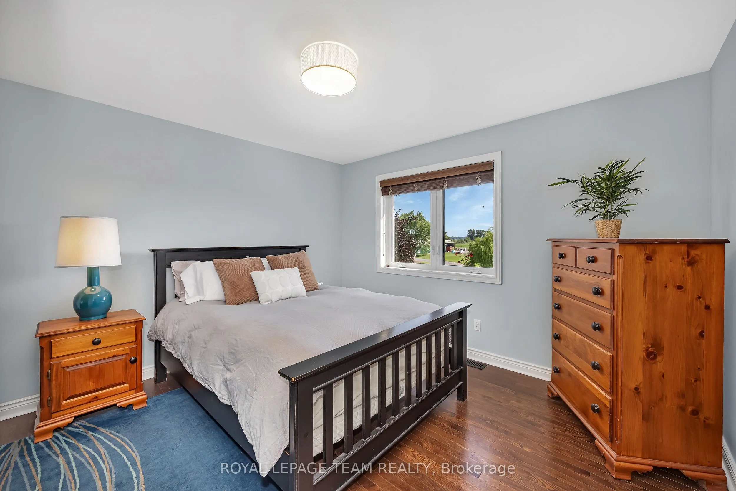 335 Hamilton Road