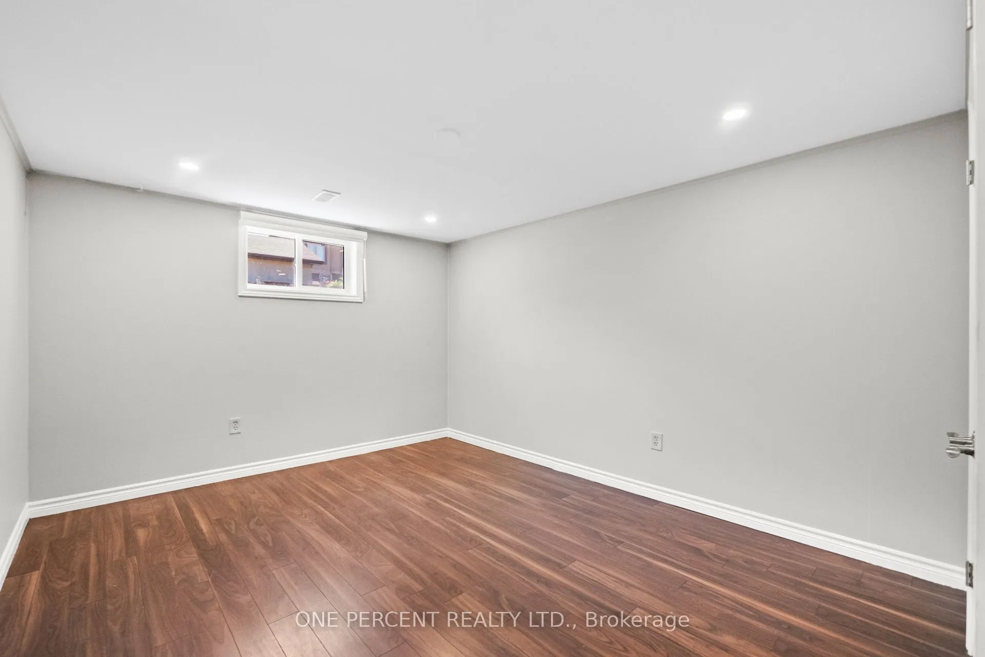 364 Red Oak Avenue