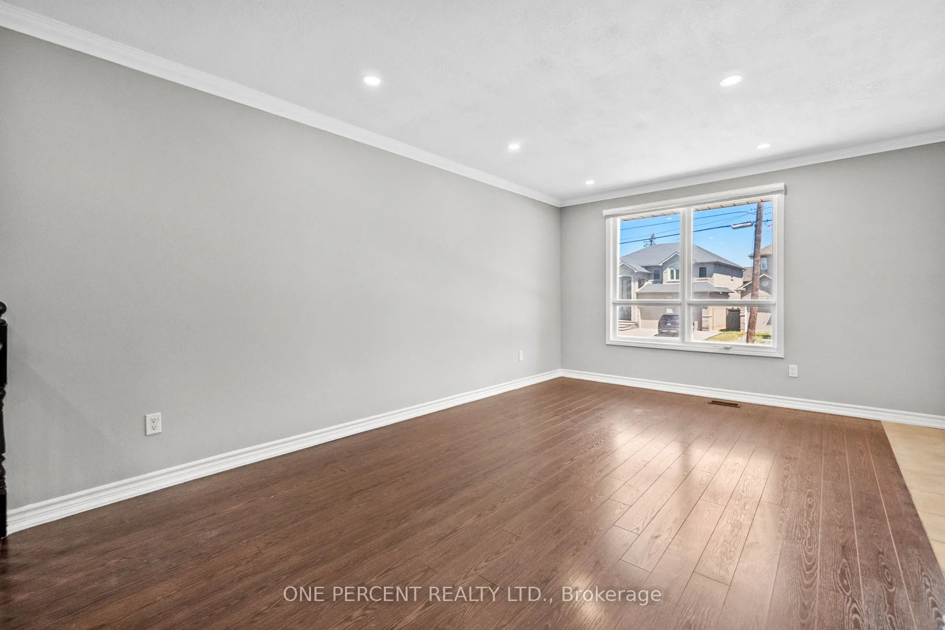 364 Red Oak Avenue
