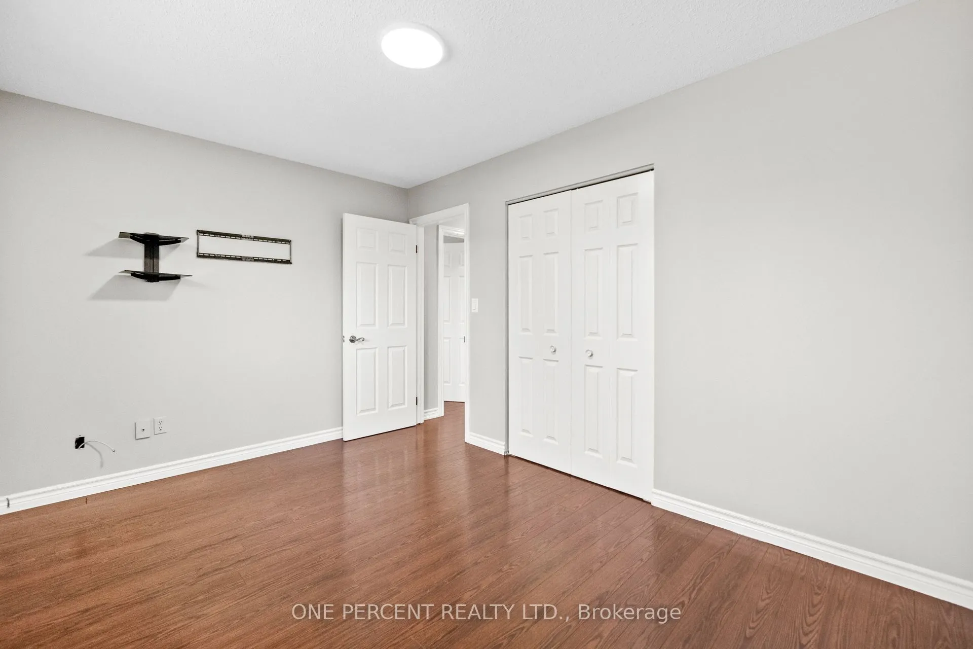 364 Red Oak Avenue