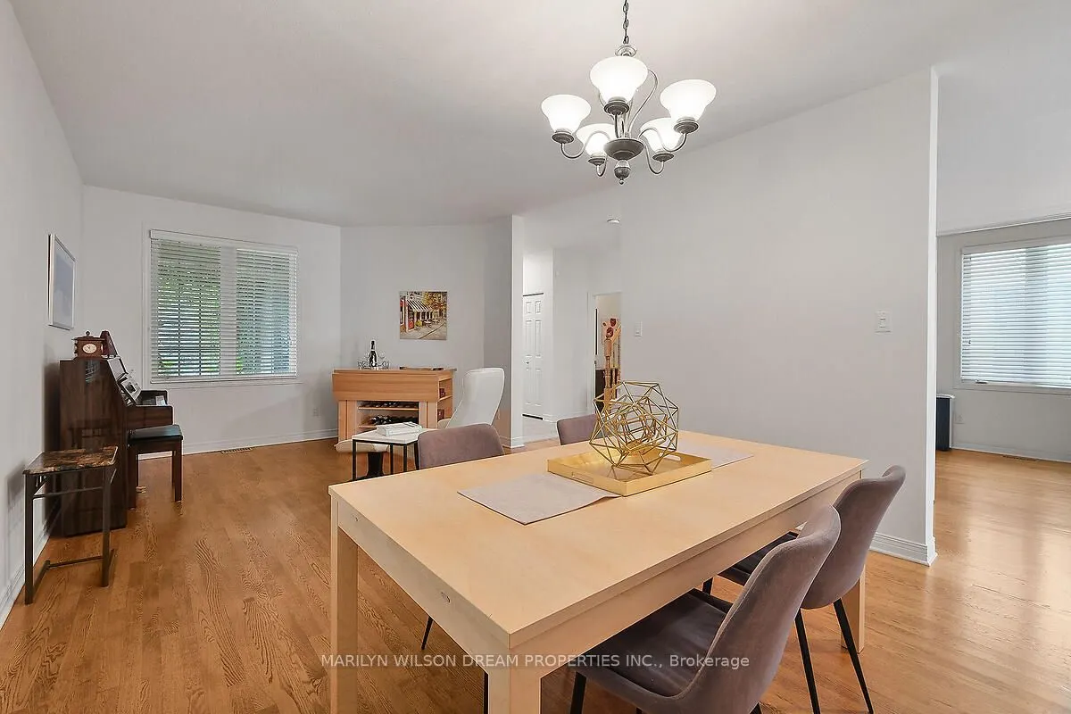 4 Nortoba Crescent