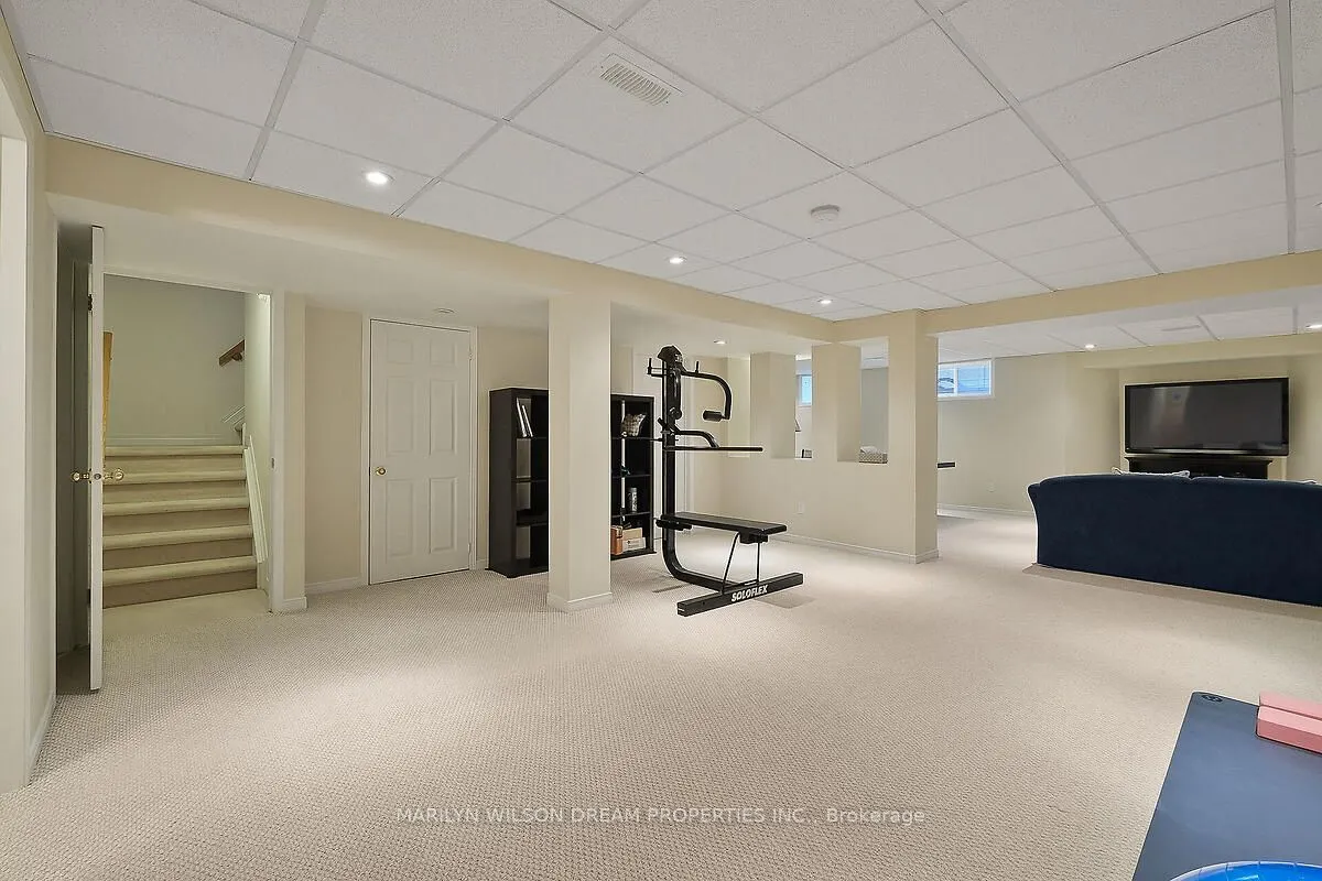 4 Nortoba Crescent