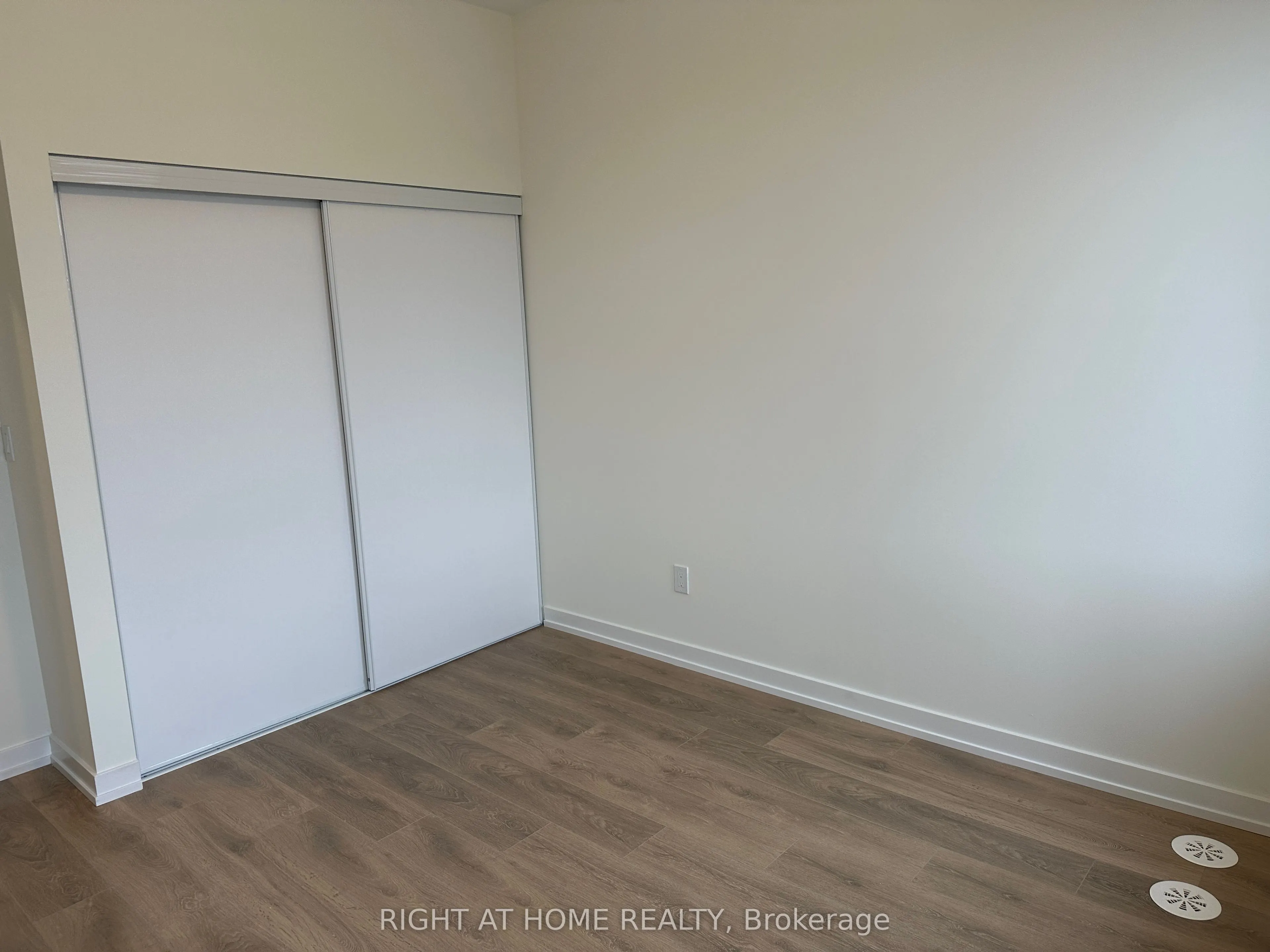 160 Densmore Road, #1204