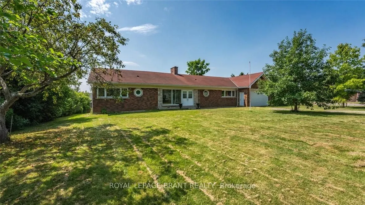 598 Colborne Street W