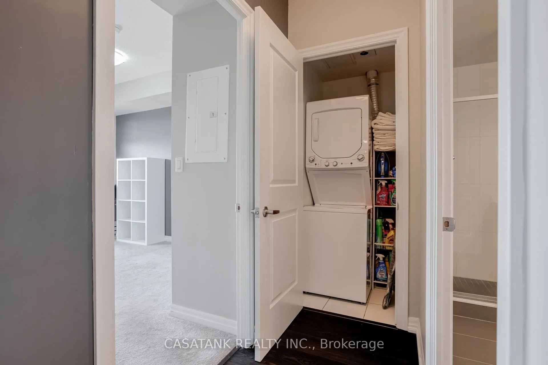 560 North Service Road, #710