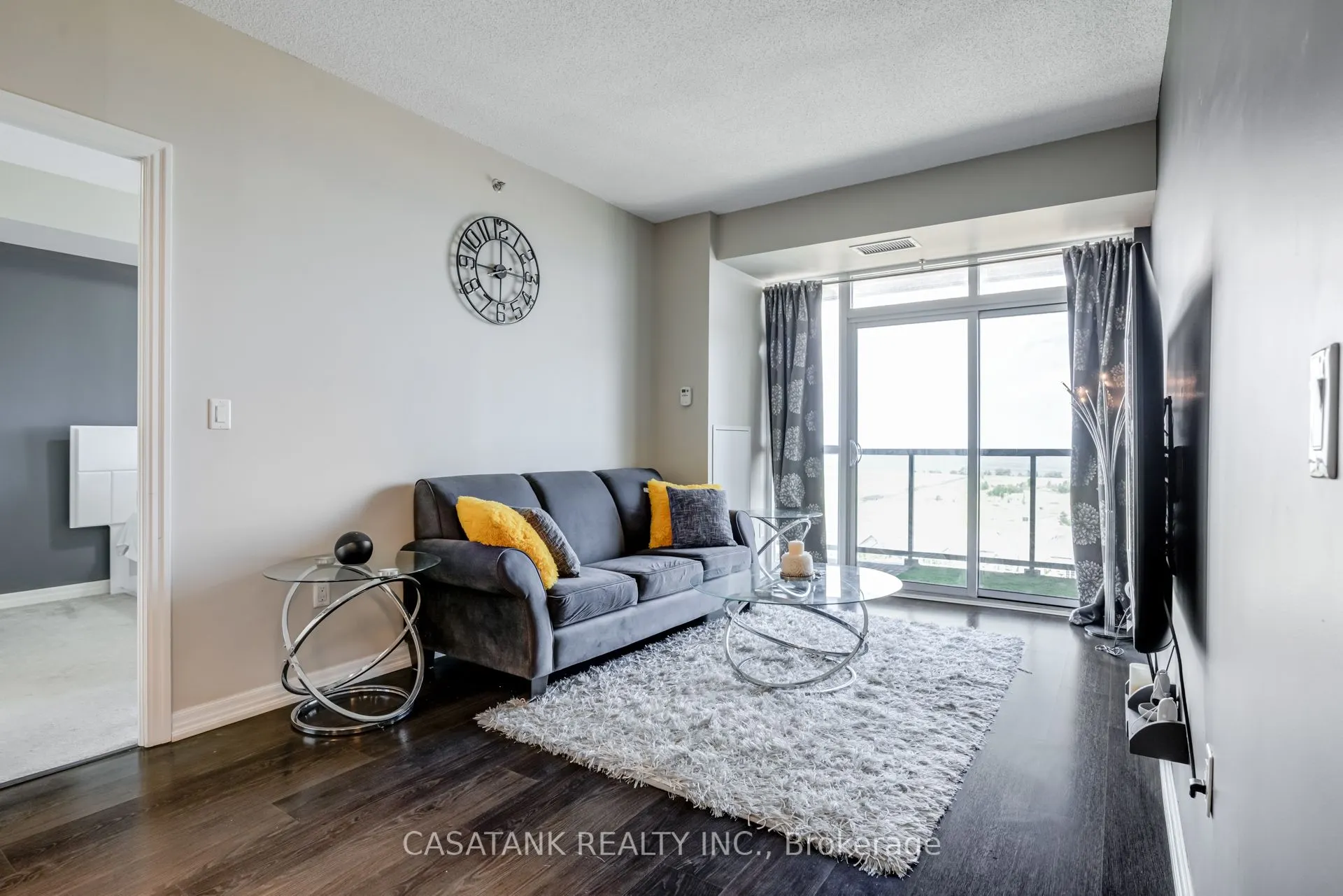 560 North Service Road, #710