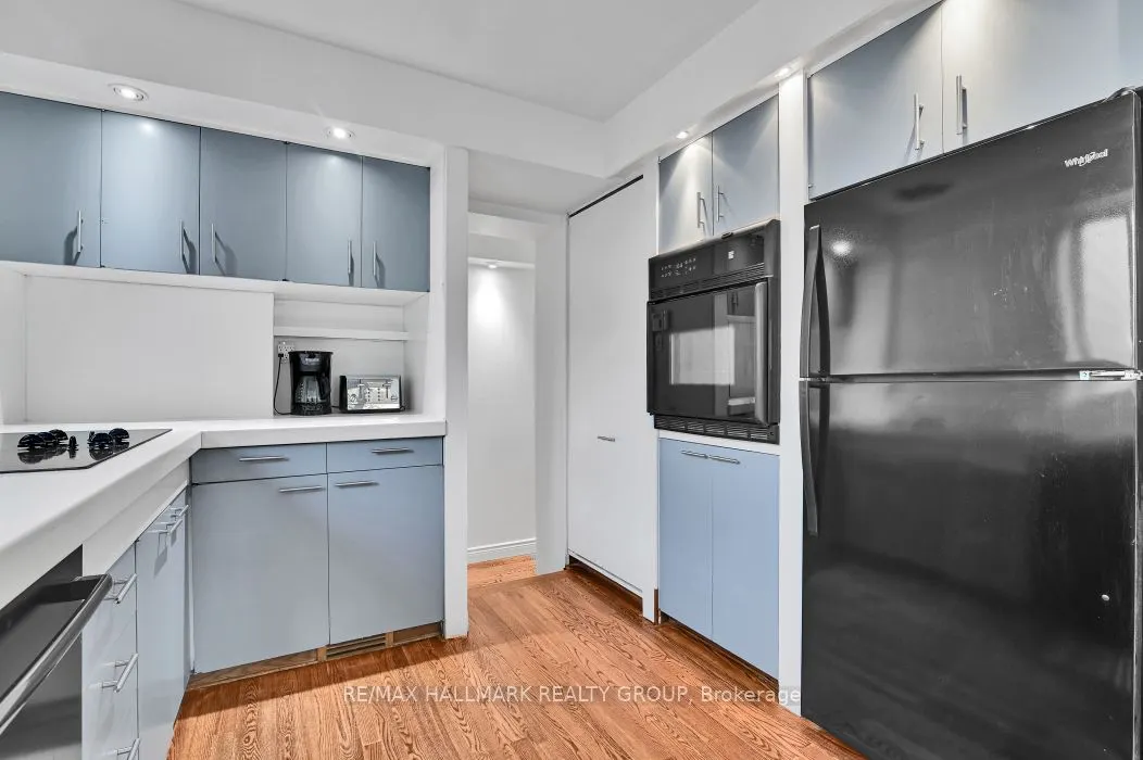33 Rockcliffe Way
