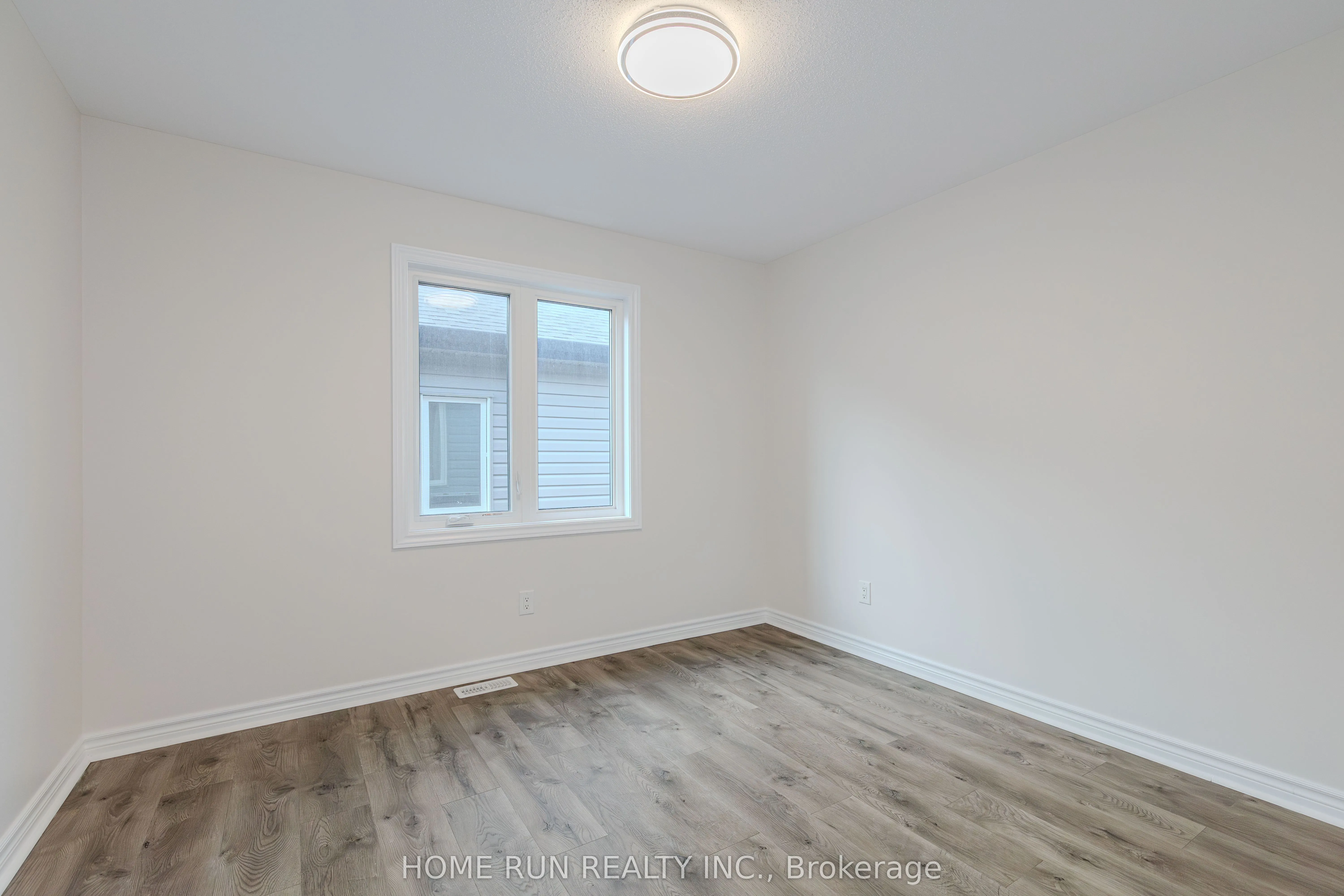 240 Alex Polowin Avenue