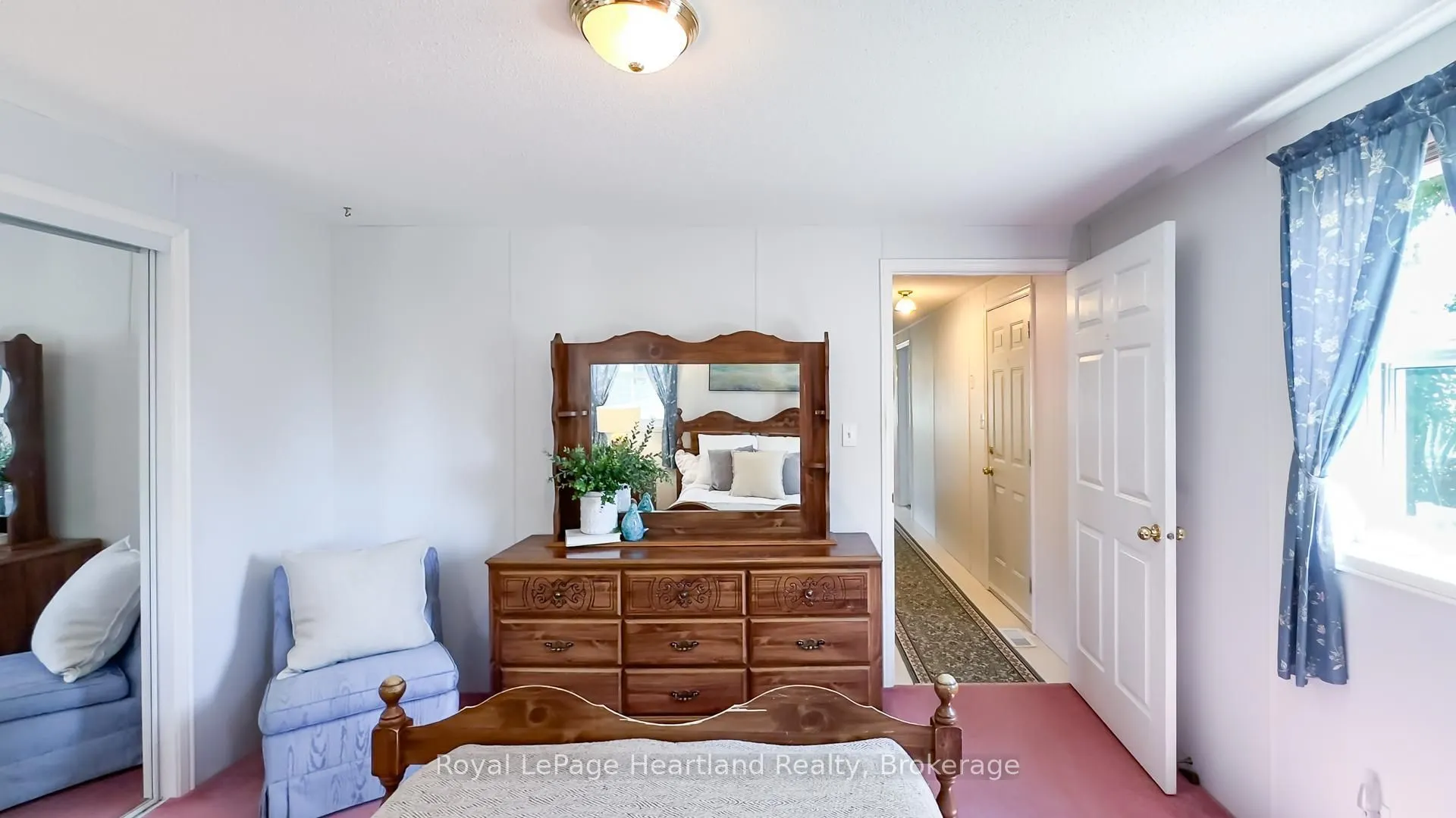 25 Algonquin Lane