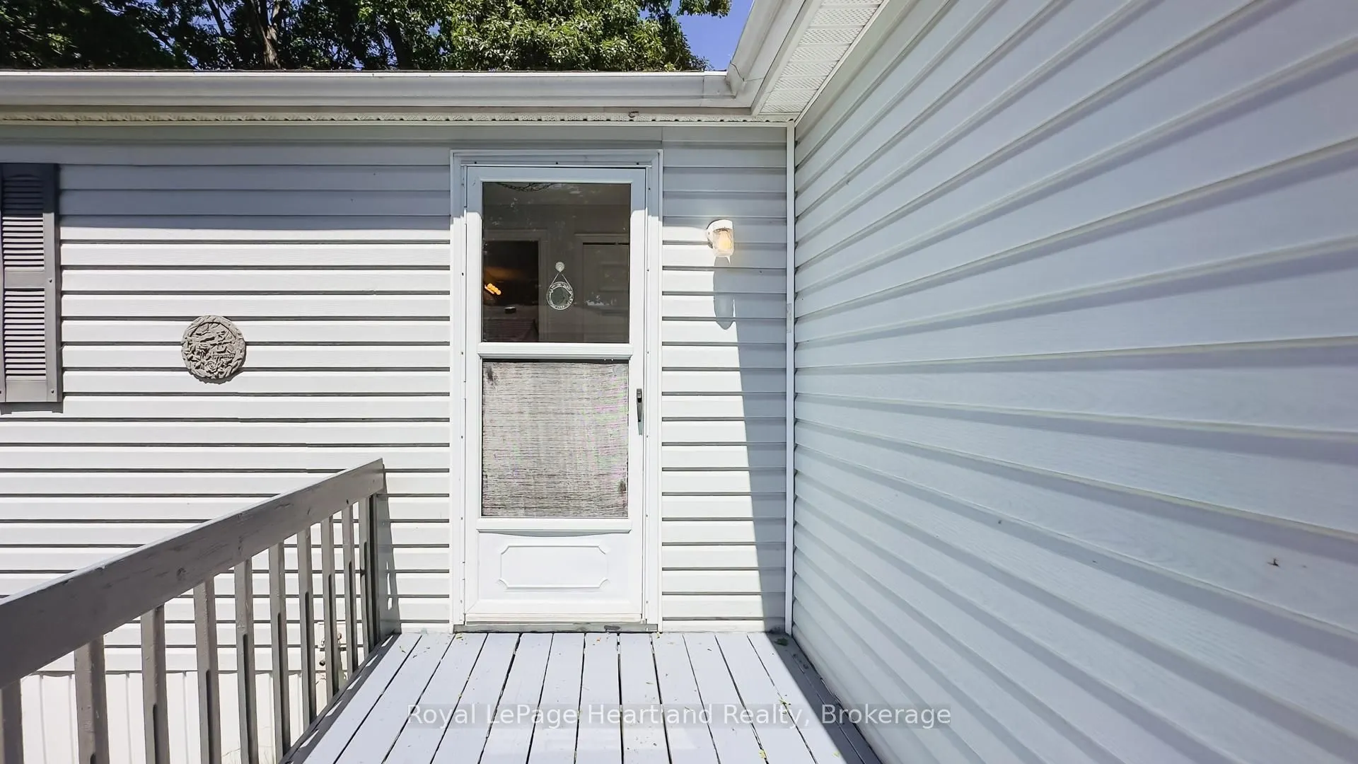 25 Algonquin Lane