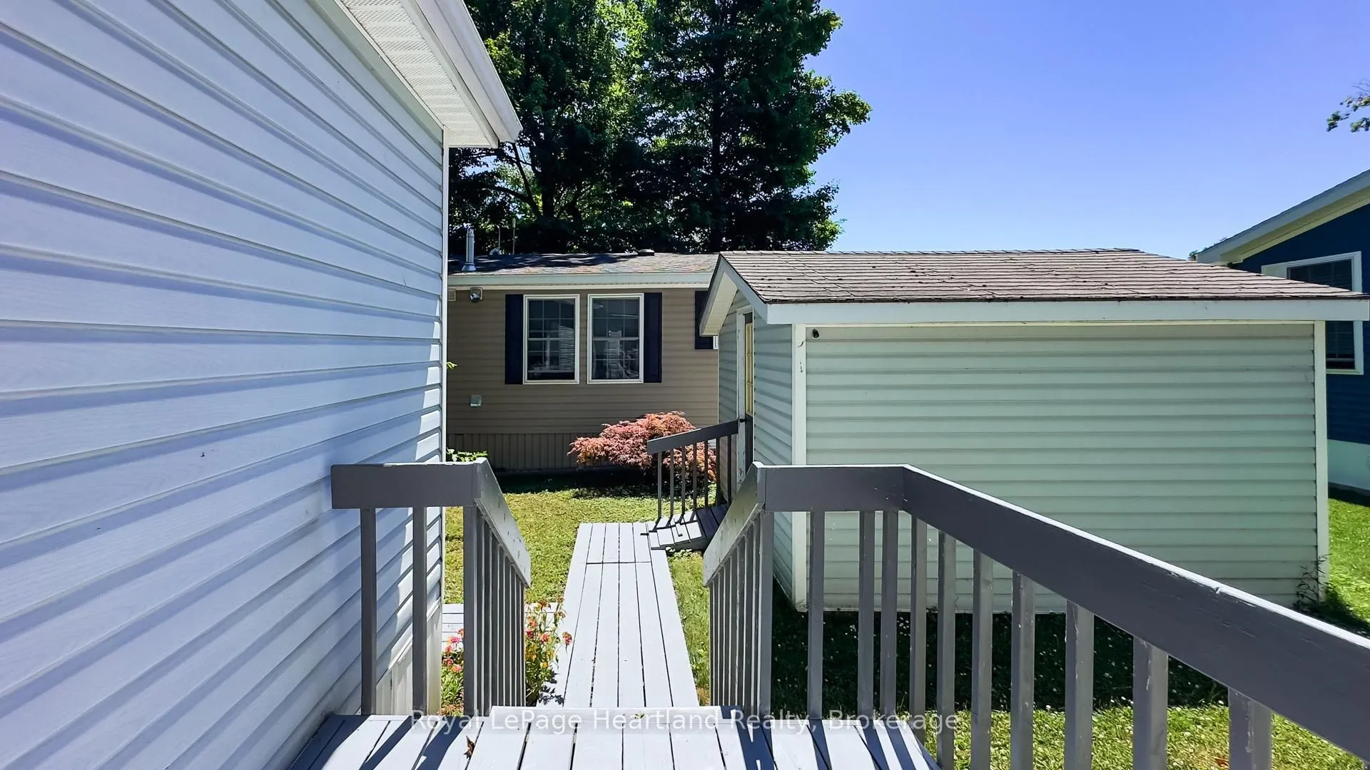 25 Algonquin Lane