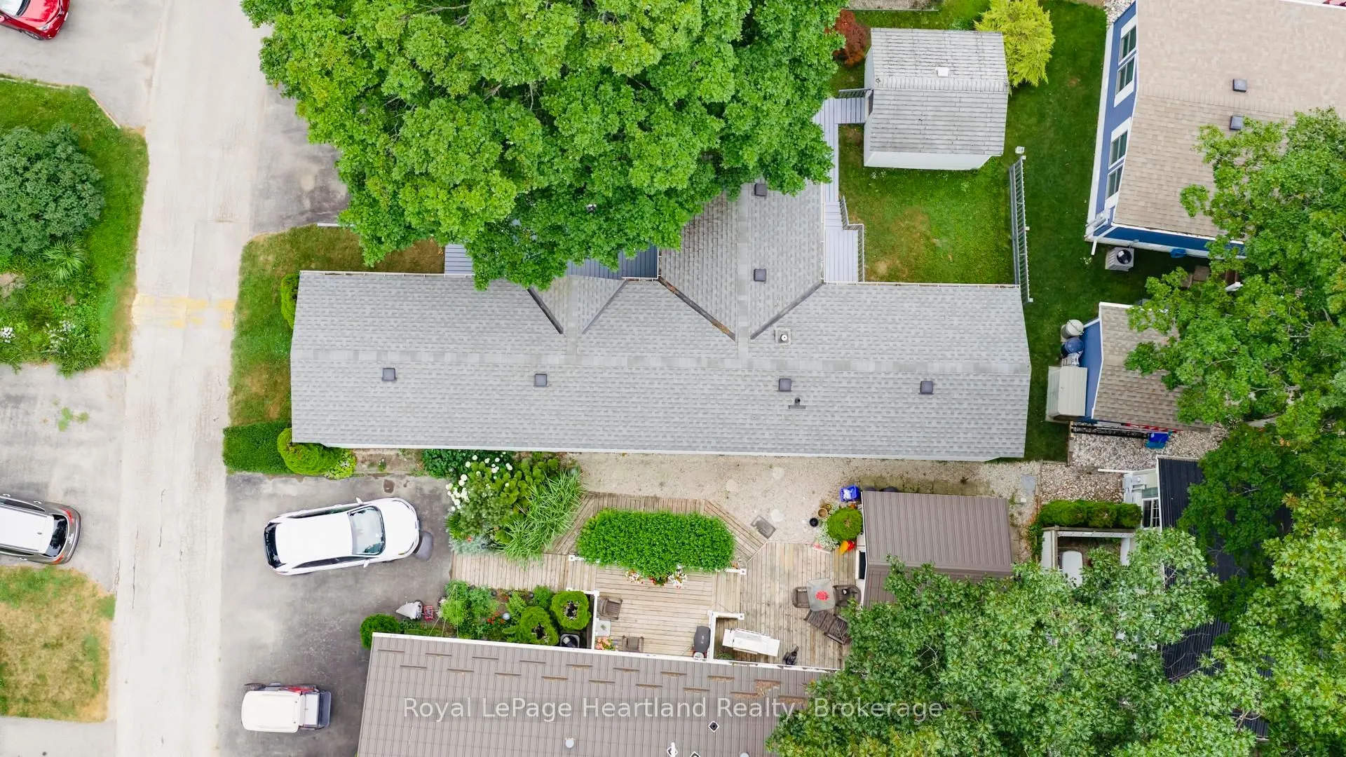 25 Algonquin Lane