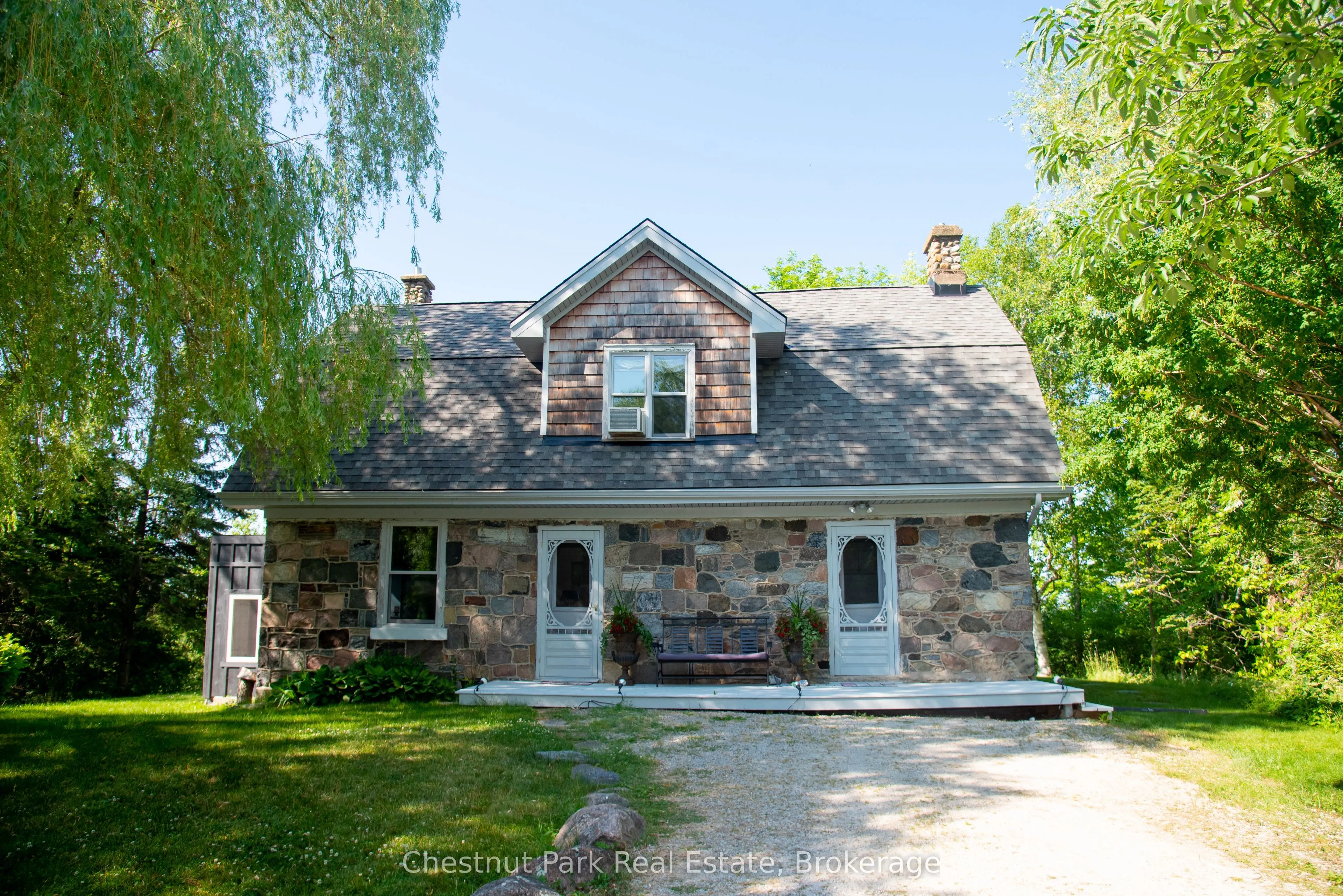 137 39th Side Road